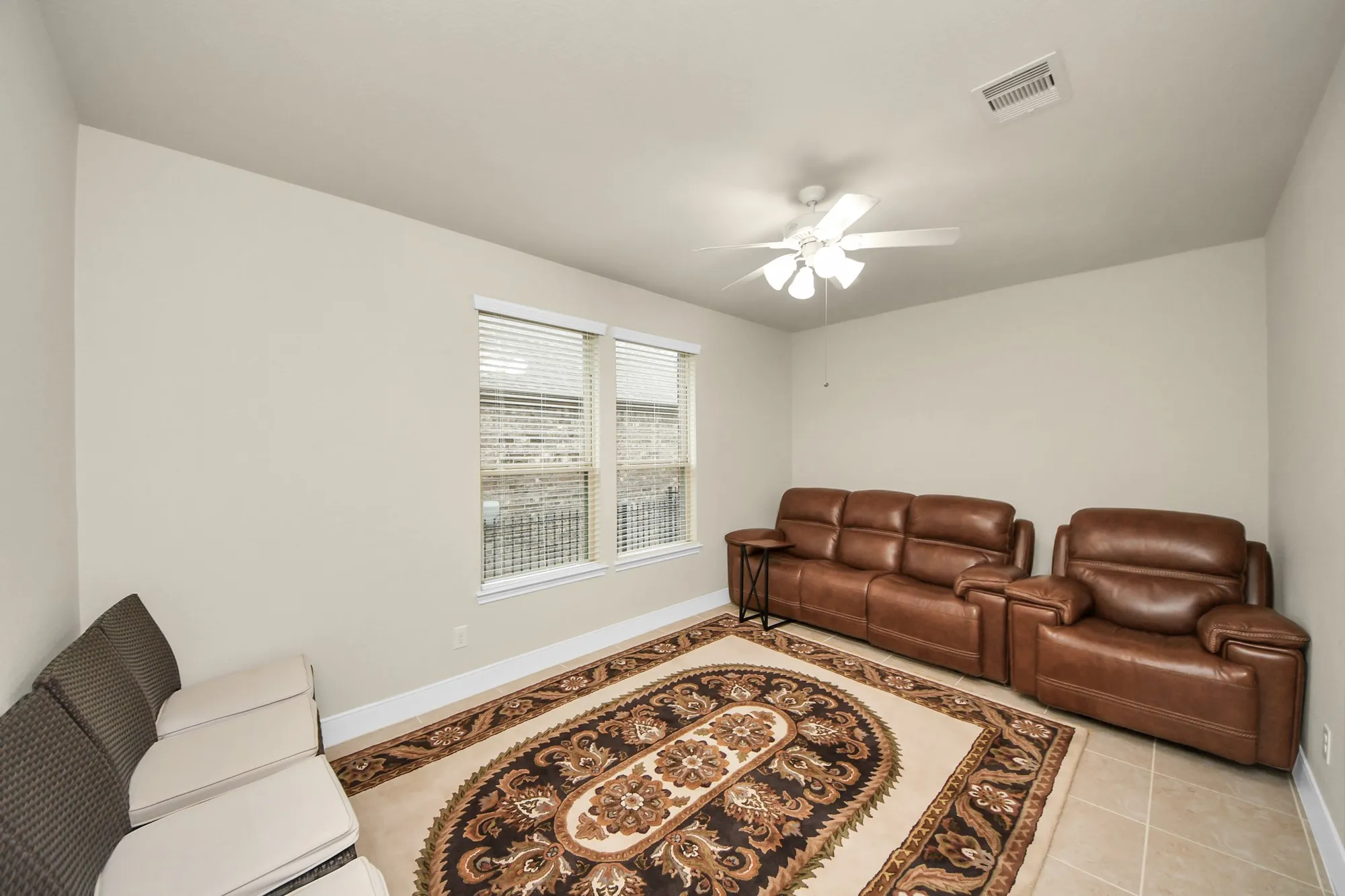 Property Slideshow image 14 of 23 | 2918 persimmon grv, Richmond, TX, 77469