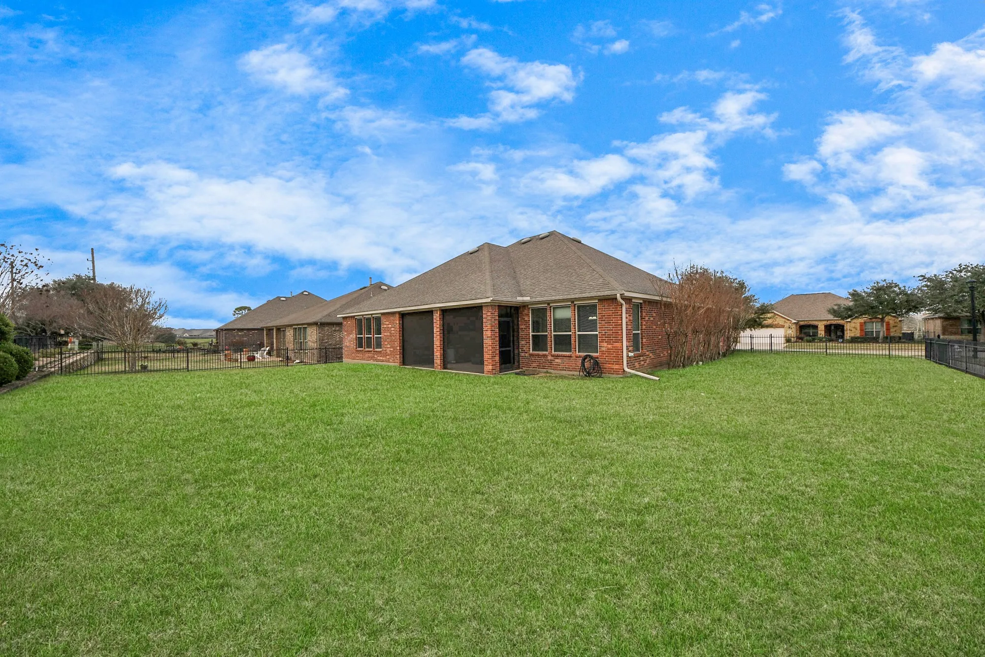 Property Slideshow image 20 of 23 | 2918 persimmon grv, Richmond, TX, 77469