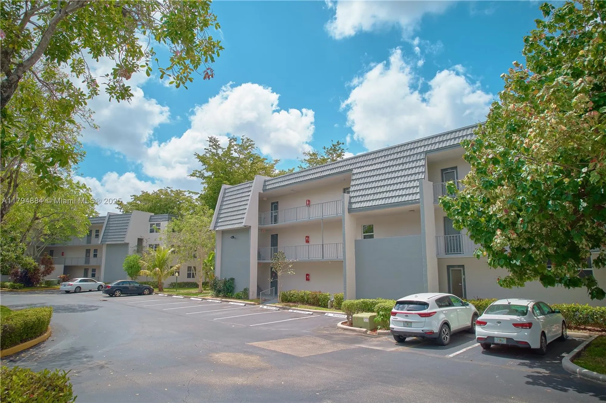 Property Slideshow image 1 of 39 | 9150 lime bay blvd apt 201, Tamarac, FL, 33321