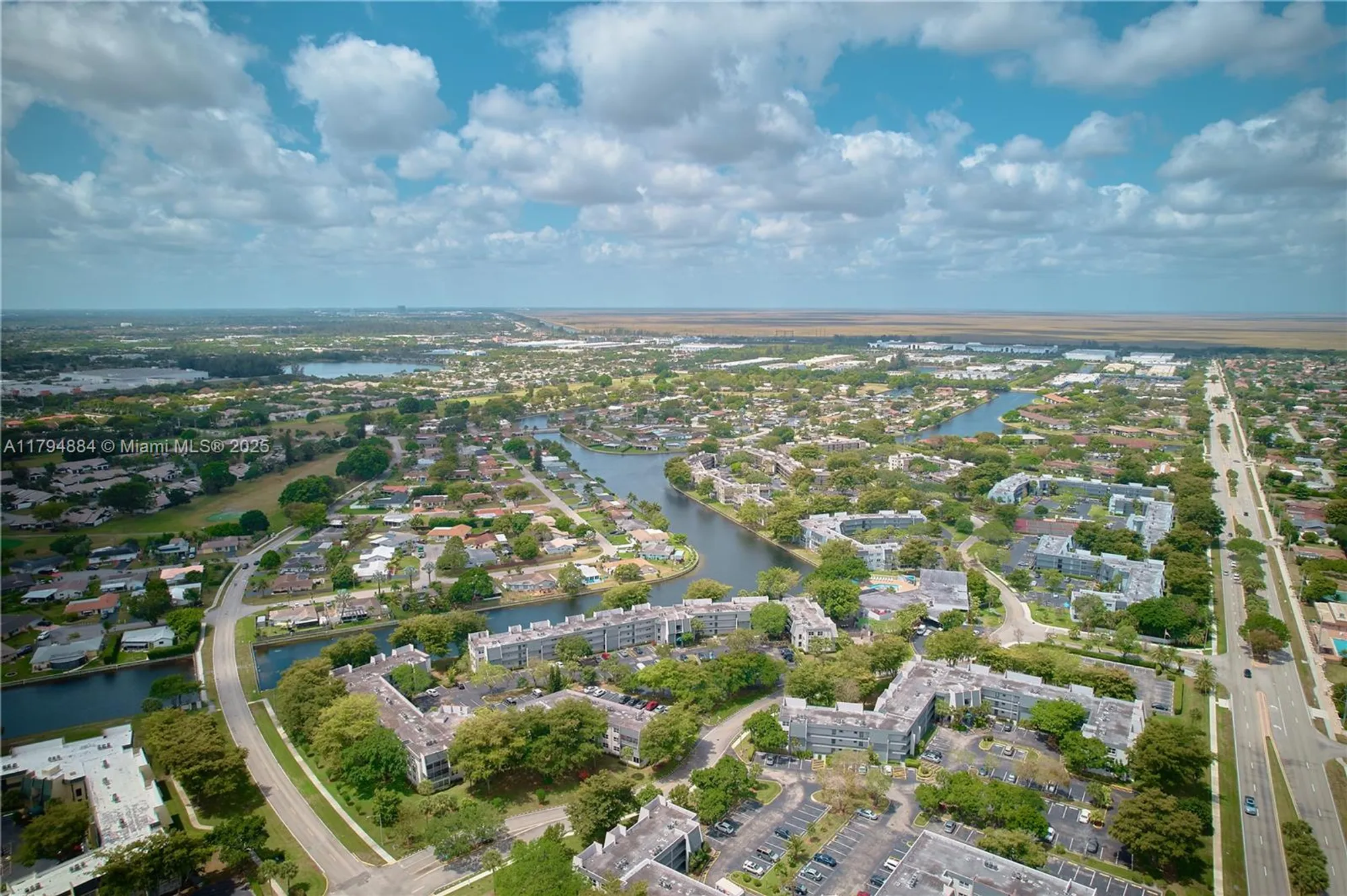 Property Slideshow image 29 of 39 | 9150 lime bay blvd apt 201, Tamarac, FL, 33321