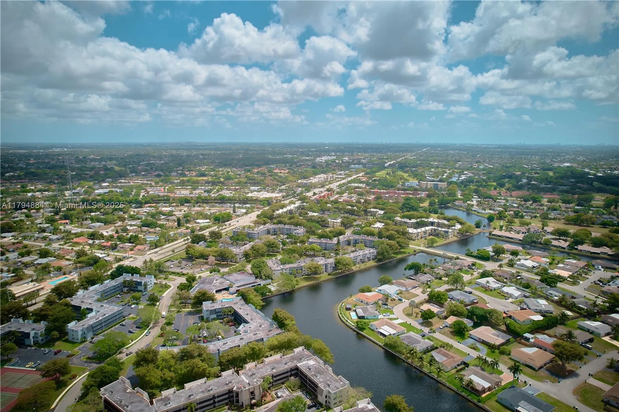 Property Slideshow image 30 of 39 | 9150 lime bay blvd apt 201, Tamarac, FL, 33321