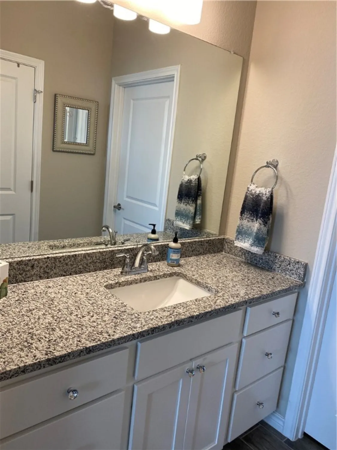 Property Slideshow image 22 of 35 | 117 bolivar way # 101, San Marcos, TX, 78666