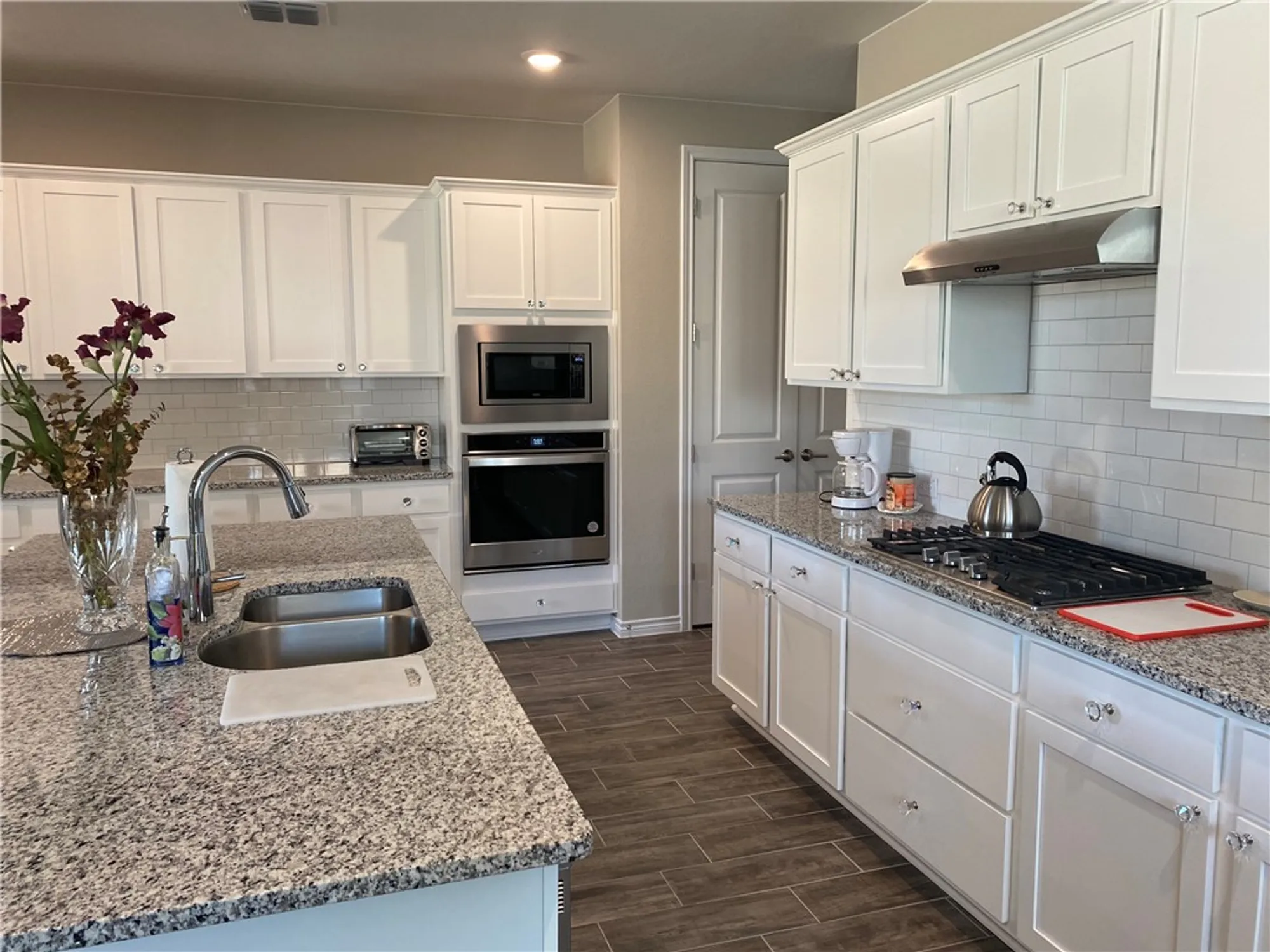 Property Slideshow image 6 of 35 | 117 bolivar way # 101, San Marcos, TX, 78666