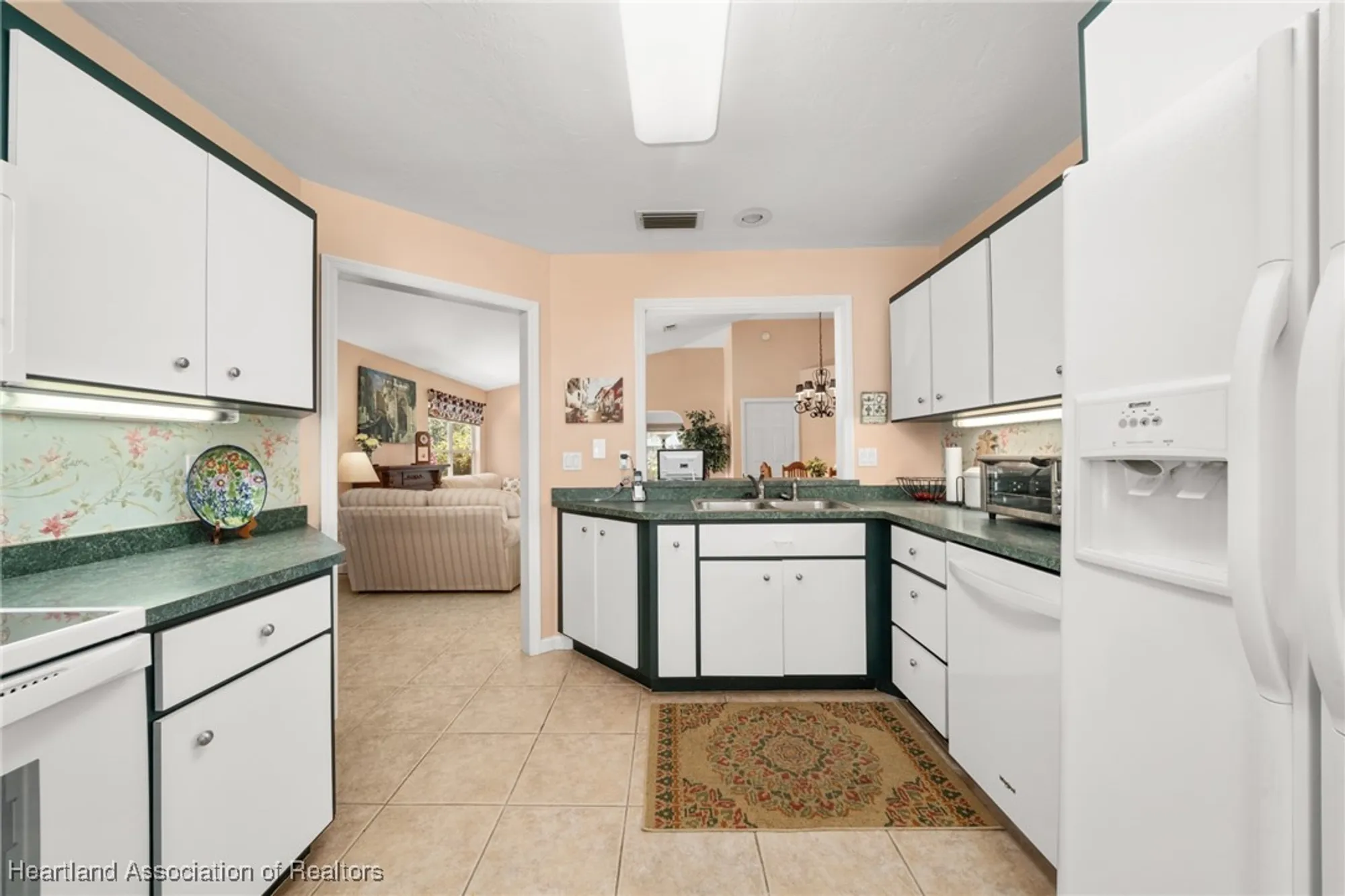 Property Slideshow image 18 of 46 | 3509 e saint andrews dr, Avon Park, FL, 33825
