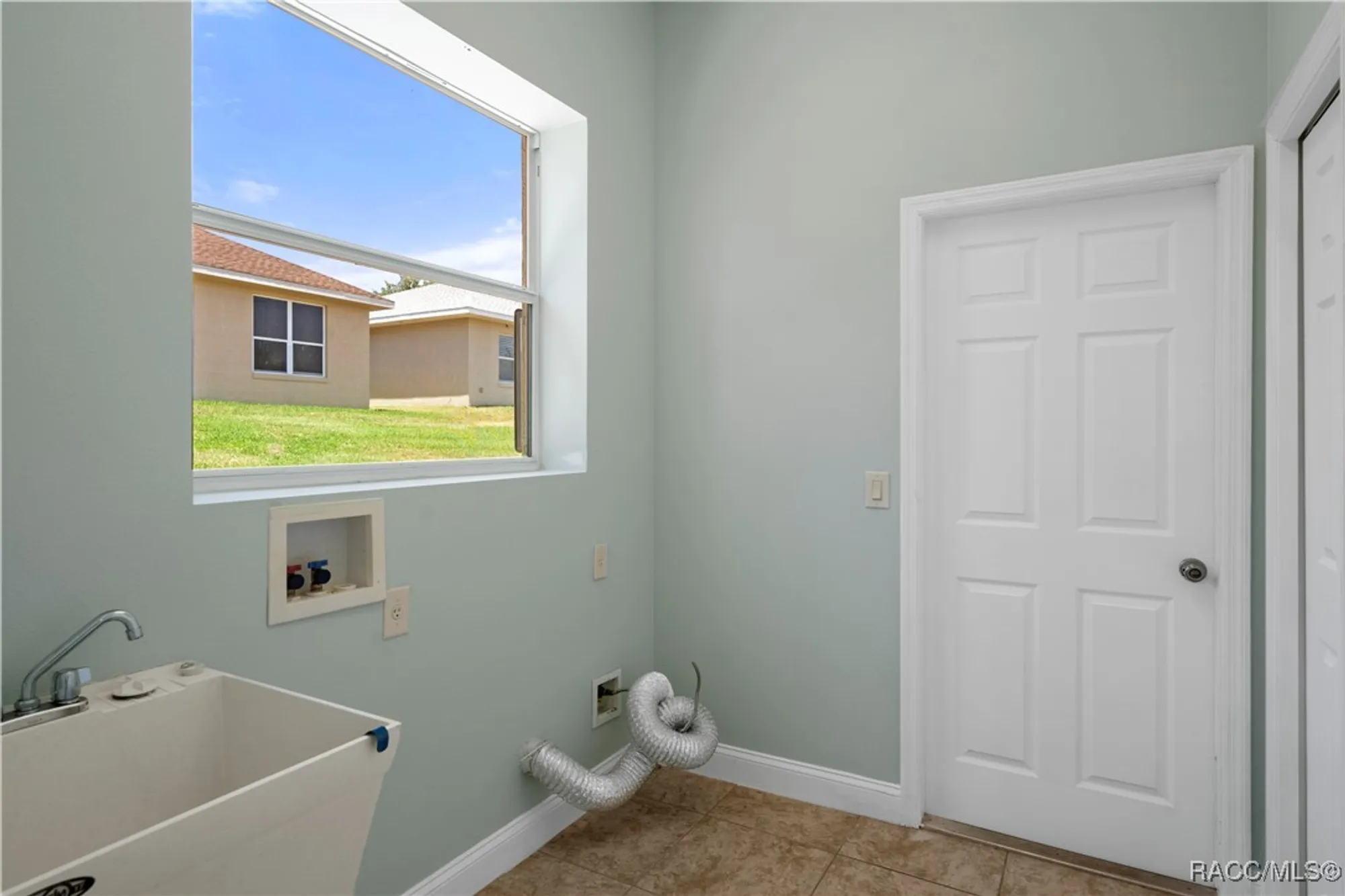 Property Slideshow image 25 of 45 | 1918 w crystal mae path, Lecanto, FL, 34461