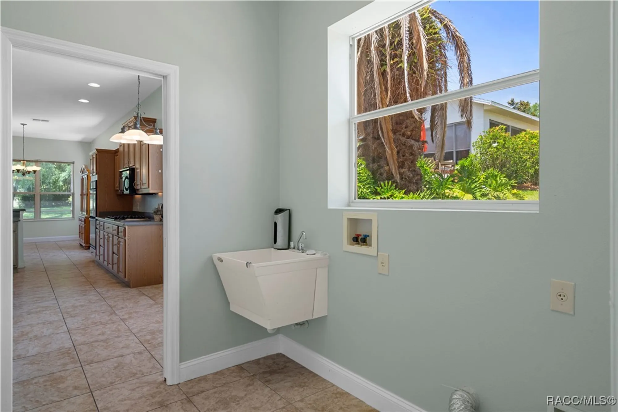 Property Slideshow image 26 of 45 | 1918 w crystal mae path, Lecanto, FL, 34461