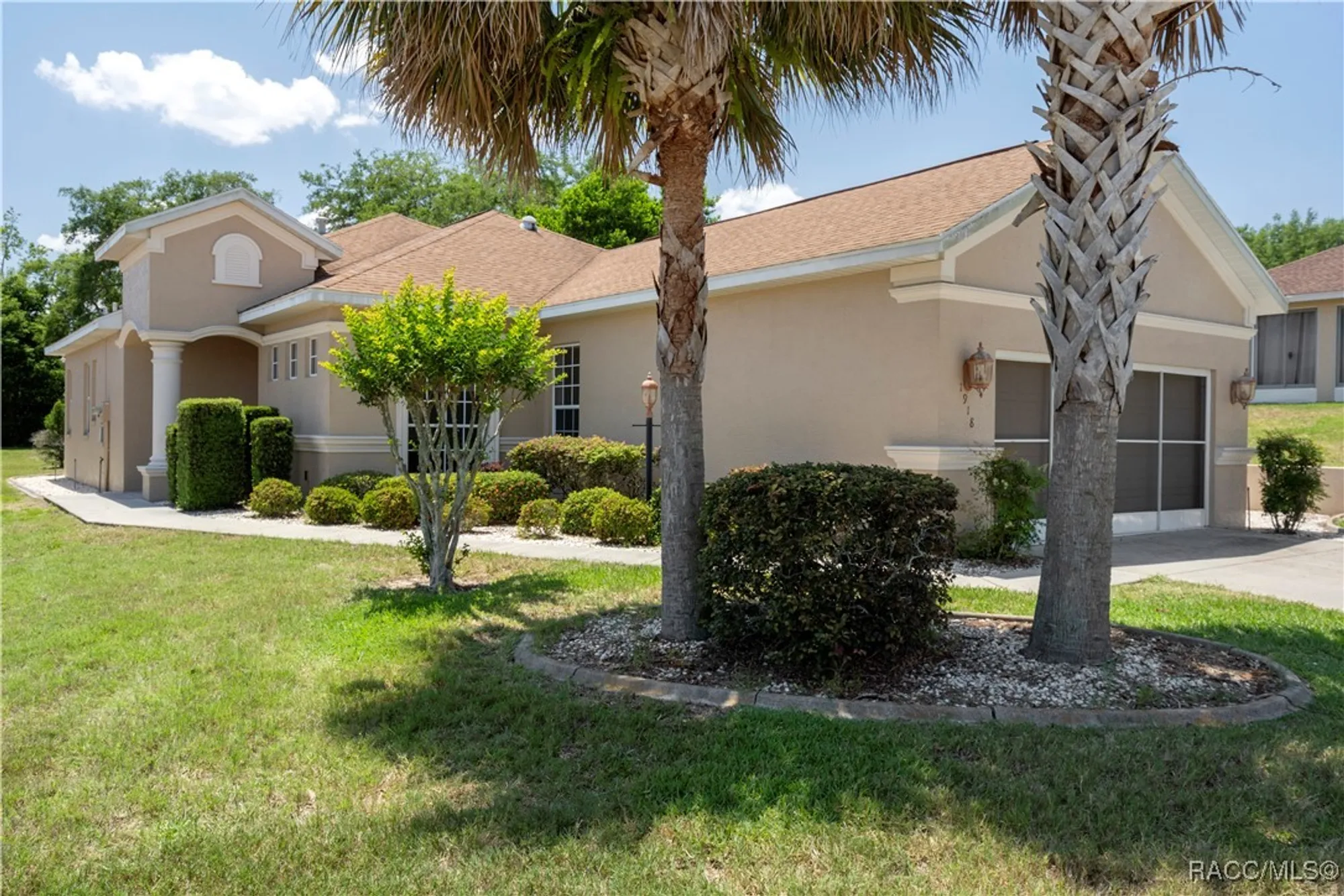 Property Slideshow image 4 of 45 | 1918 w crystal mae path, Lecanto, FL, 34461