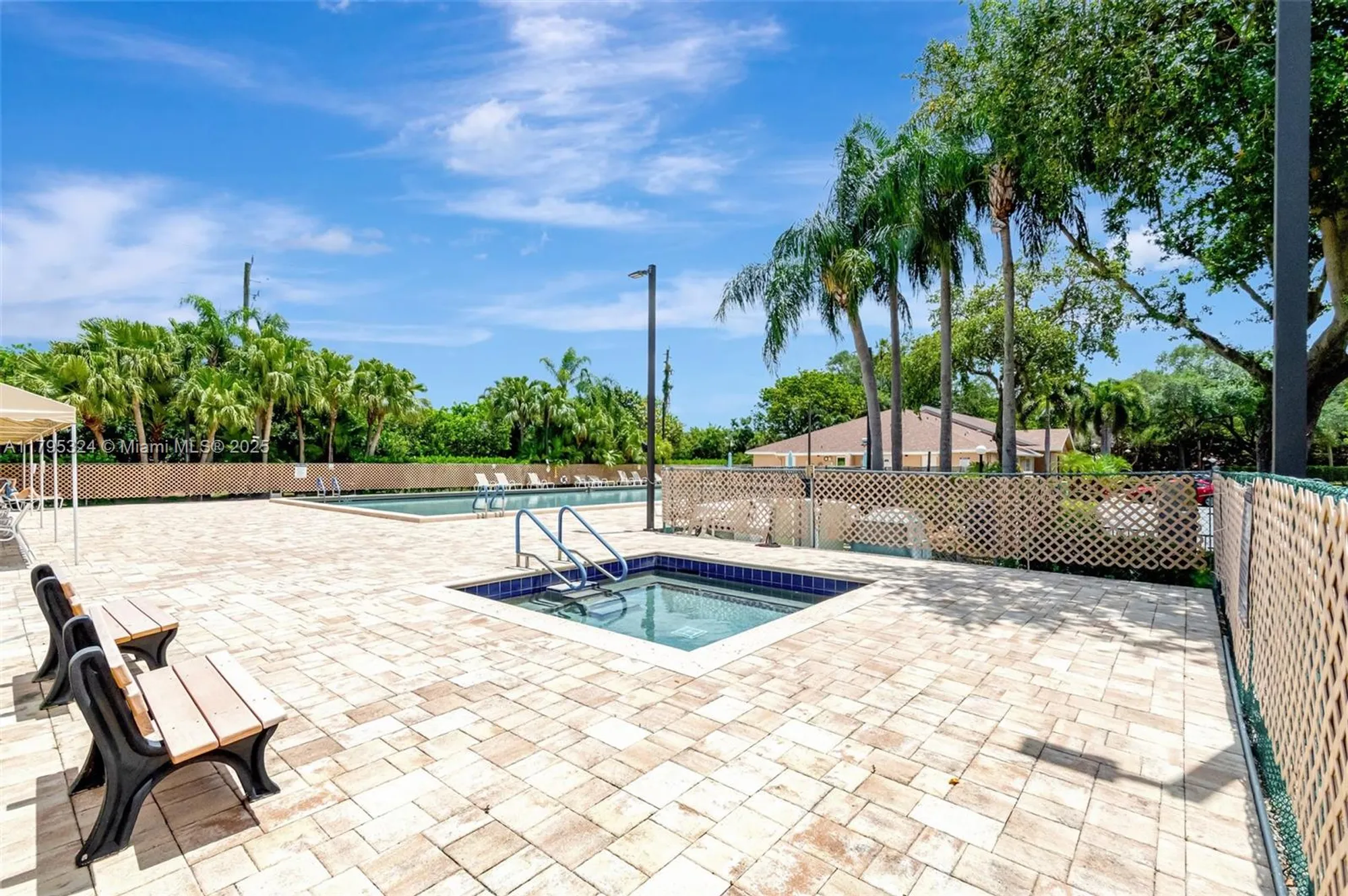 Property Slideshow image 29 of 50 | 8055 sweetbriar way, Boca Raton, FL, 33496