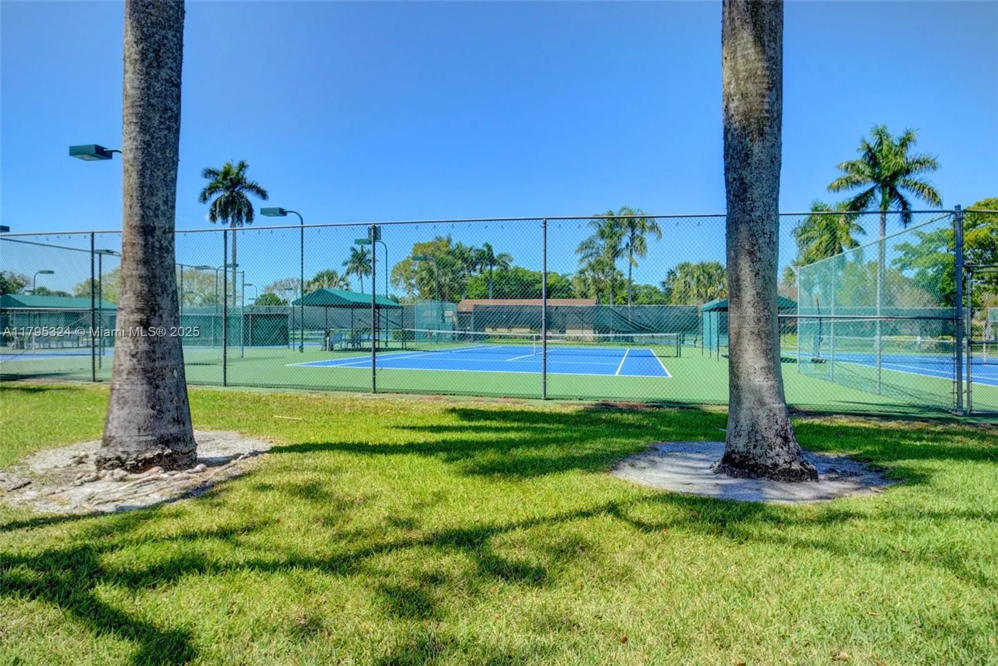 Property Slideshow image 43 of 50 | 8055 sweetbriar way, Boca Raton, FL, 33496