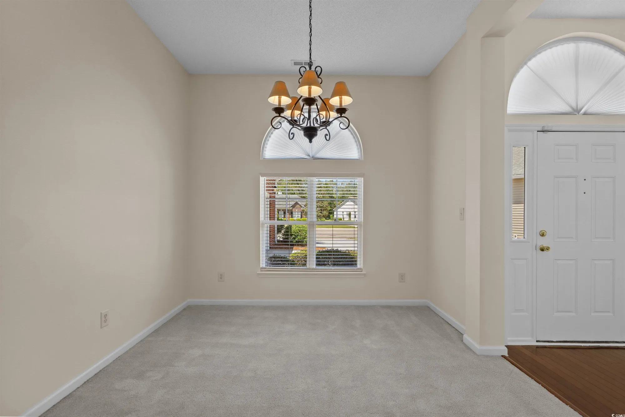 Property Slideshow image 4 of 40 | 832 pembridge ct, Myrtle Beach, SC, 29579