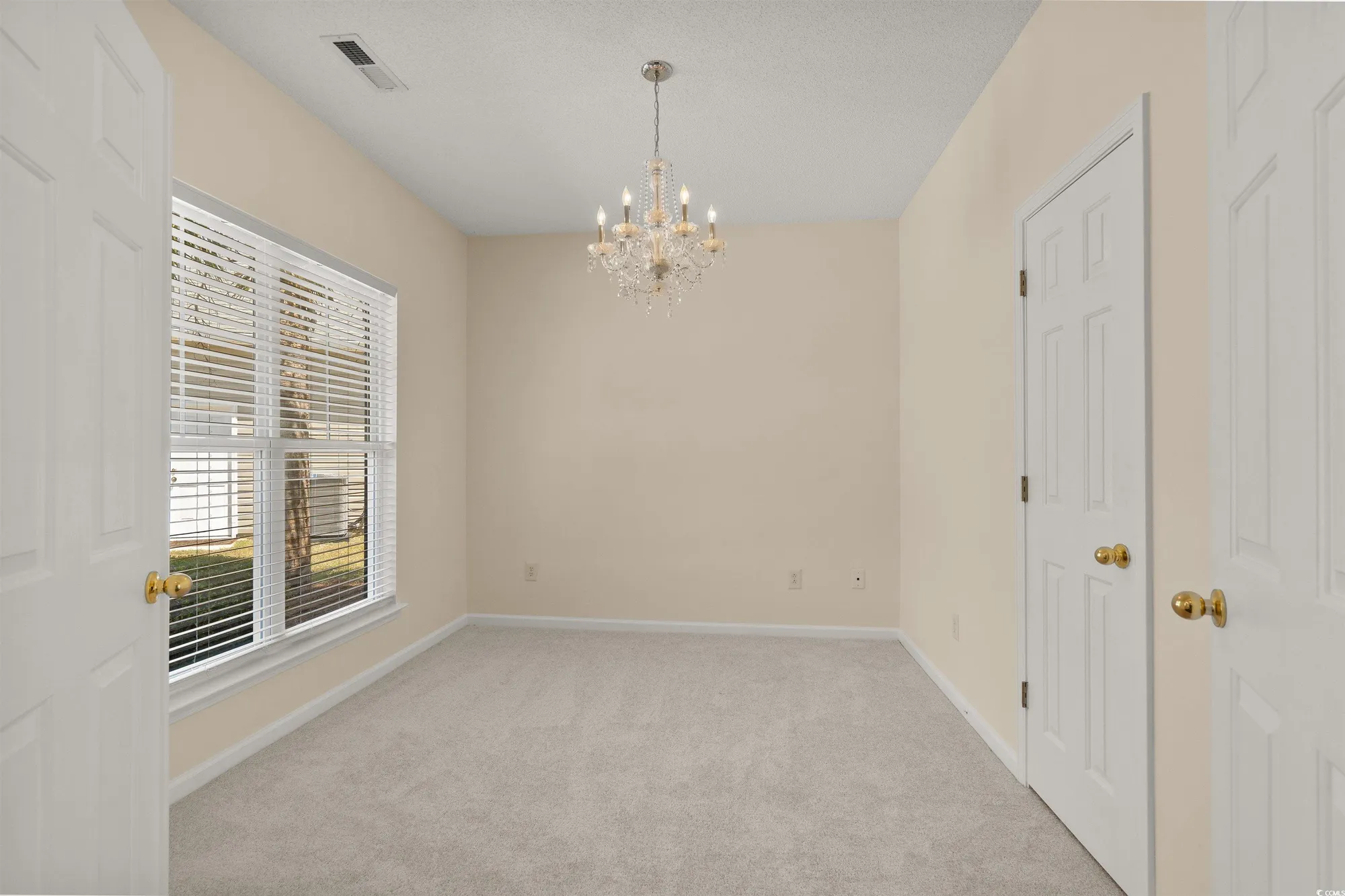 Property Slideshow image 7 of 40 | 832 pembridge ct, Myrtle Beach, SC, 29579