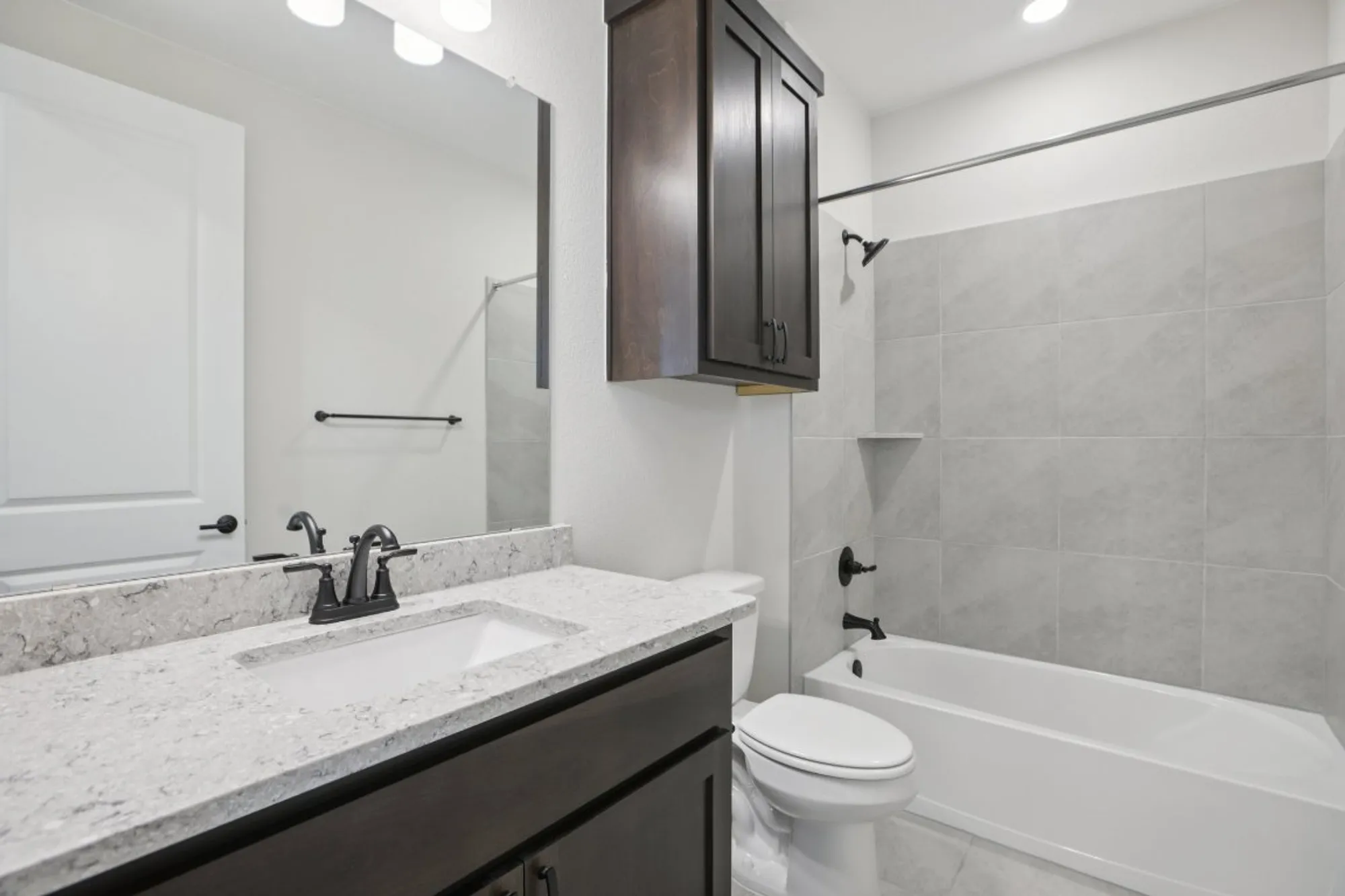 Property Slideshow image 14 of 31 | 105 antoinette way unit 101, San Marcos, TX, 78666