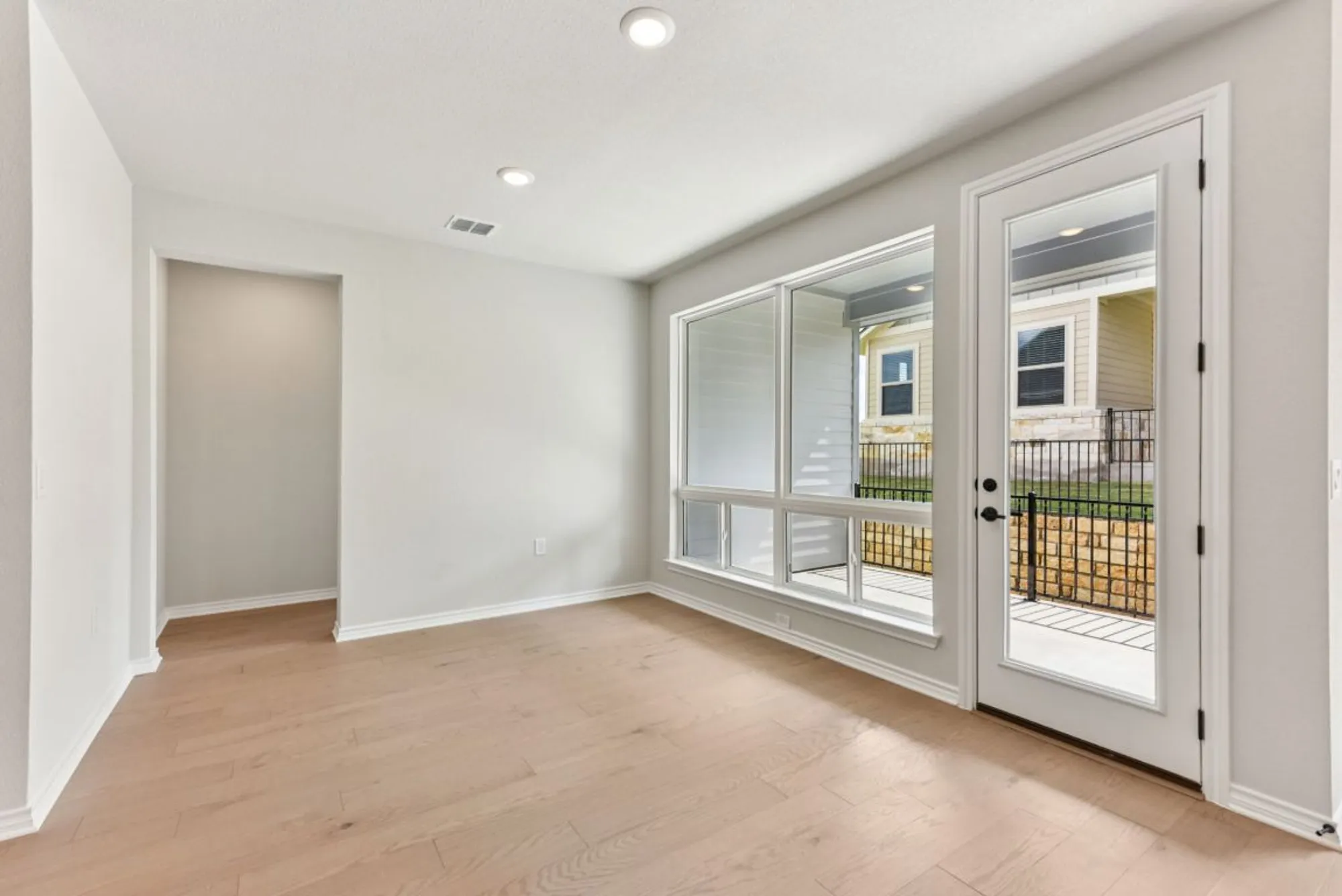 Property Slideshow image 16 of 32 | 127 antoinette way, San Marcos, TX, 78666