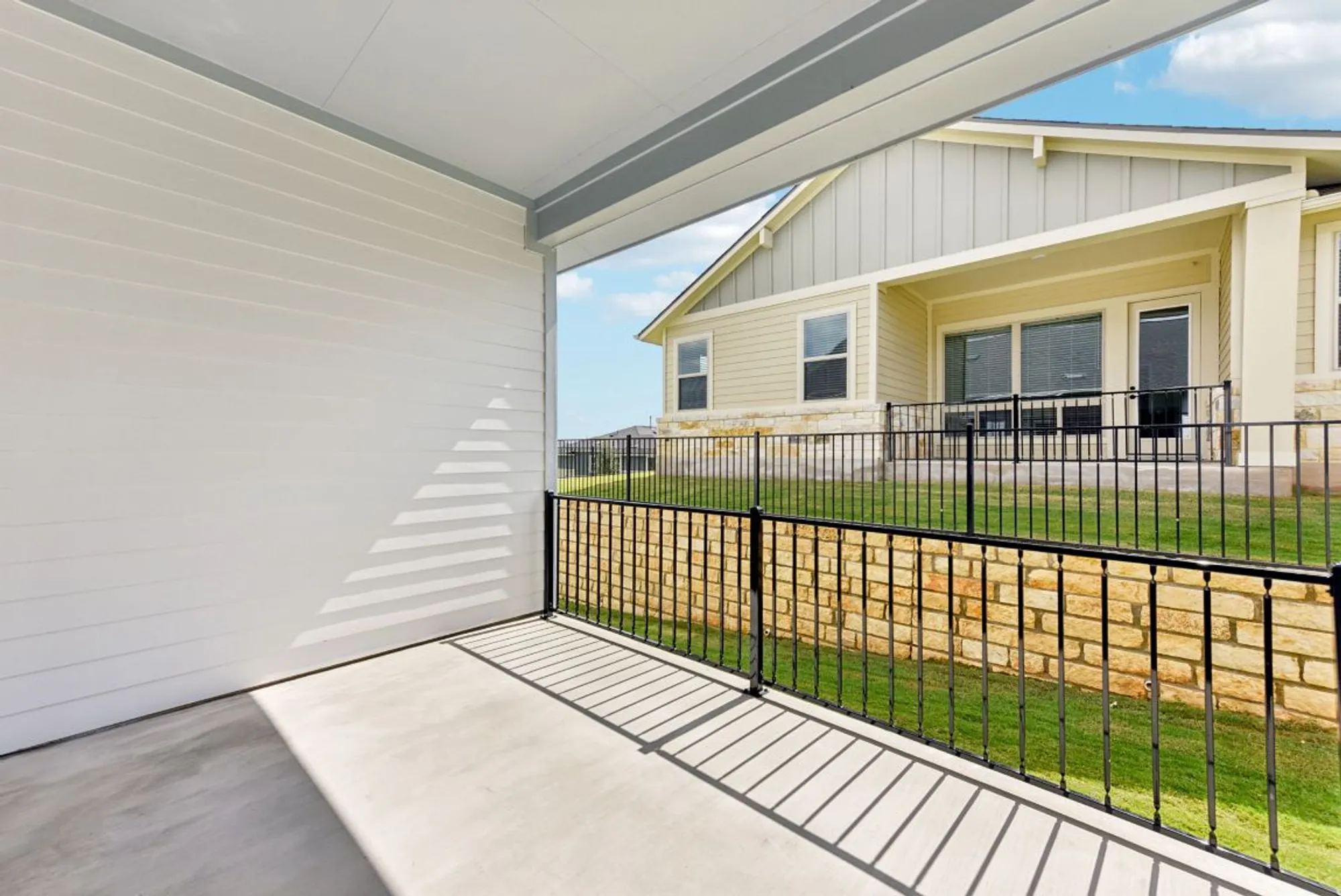 Property Slideshow image 24 of 32 | 127 antoinette way, San Marcos, TX, 78666