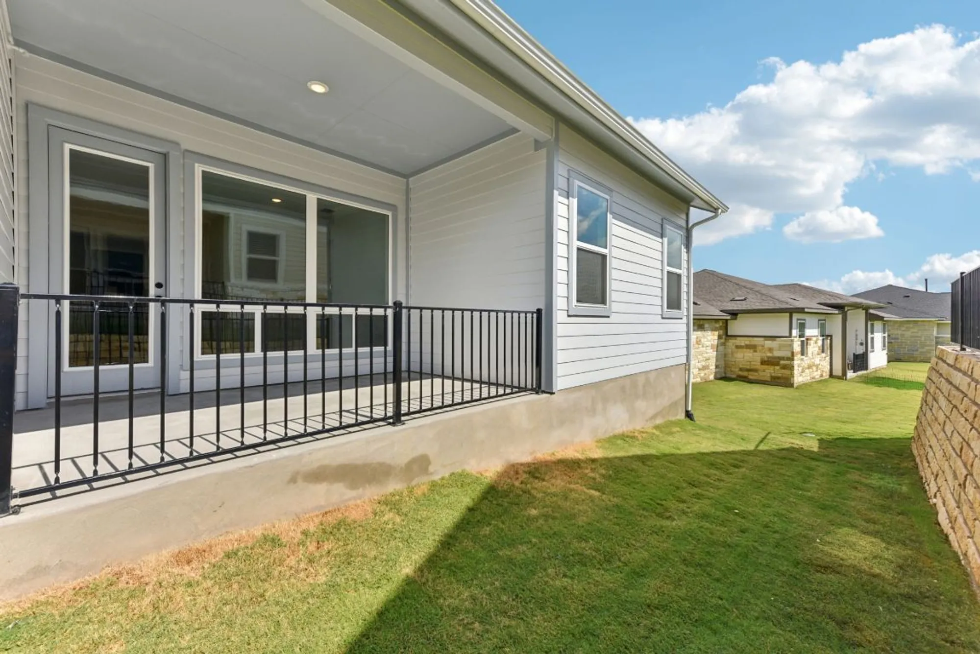 Property Slideshow image 26 of 32 | 127 antoinette way, San Marcos, TX, 78666