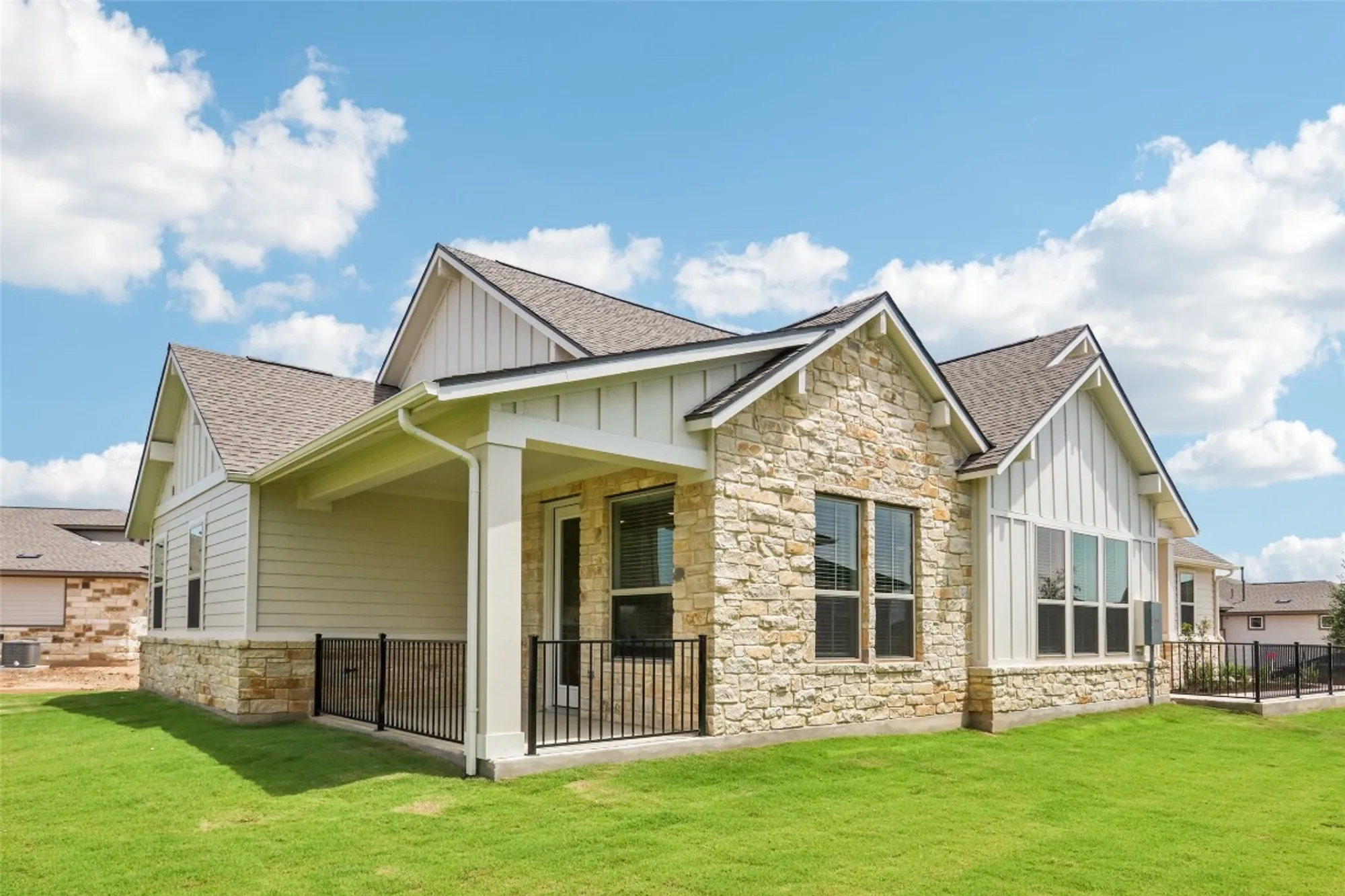 Property Slideshow image 20 of 24 | 148 antoinette way, San Marcos, TX, 78666