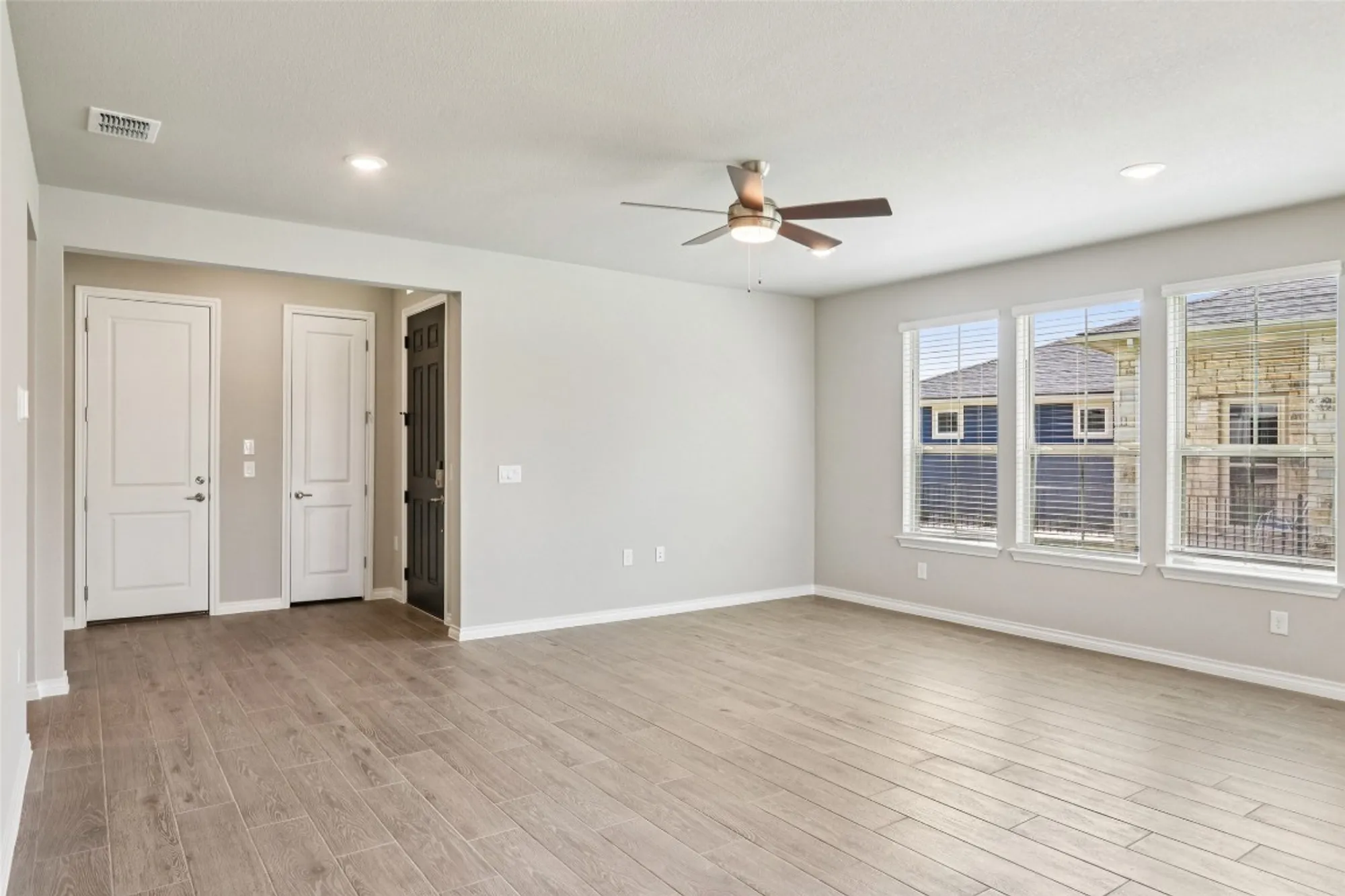 Property Slideshow image 6 of 24 | 148 antoinette way, San Marcos, TX, 78666