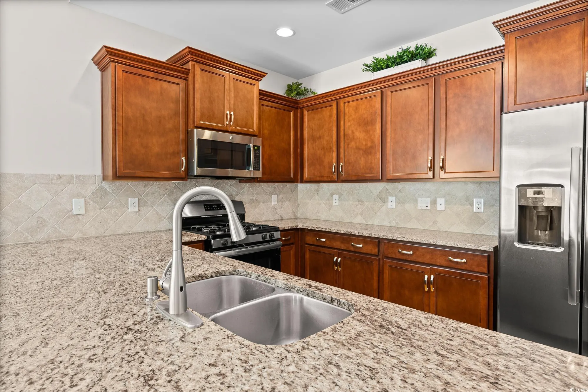 Property Slideshow image 7 of 40 | 962 witherbee way, Little River, SC, 29566