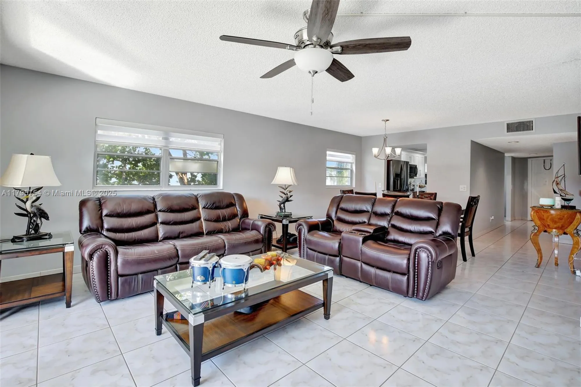 Property Slideshow image 20 of 38 | 900 sw 125th way r312, Pembroke Pines, FL, 33027