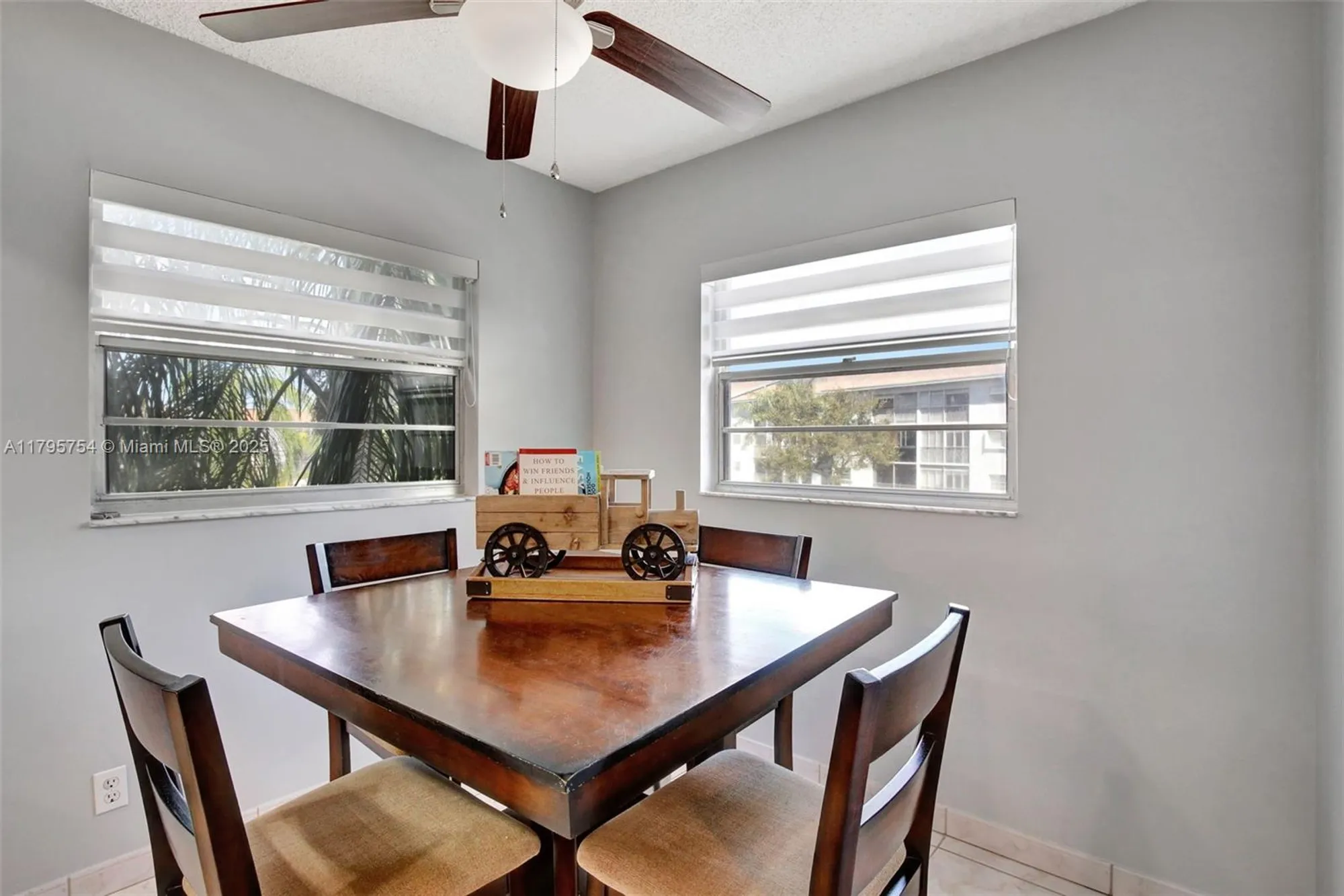 Property Slideshow image 7 of 38 | 900 sw 125th way r312, Pembroke Pines, FL, 33027