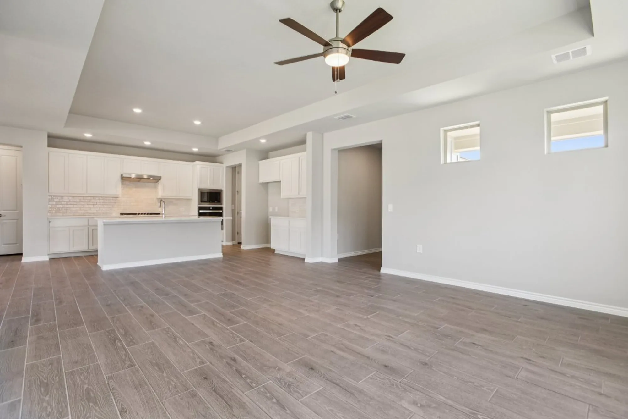 Property Slideshow image 5 of 26 | 132 antoinette way, San Marcos, TX, 78666