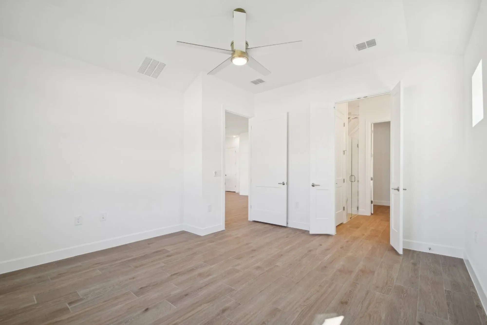 Property Slideshow image 12 of 22 | 1528 dancing oak ln, San Marcos, TX, 78666