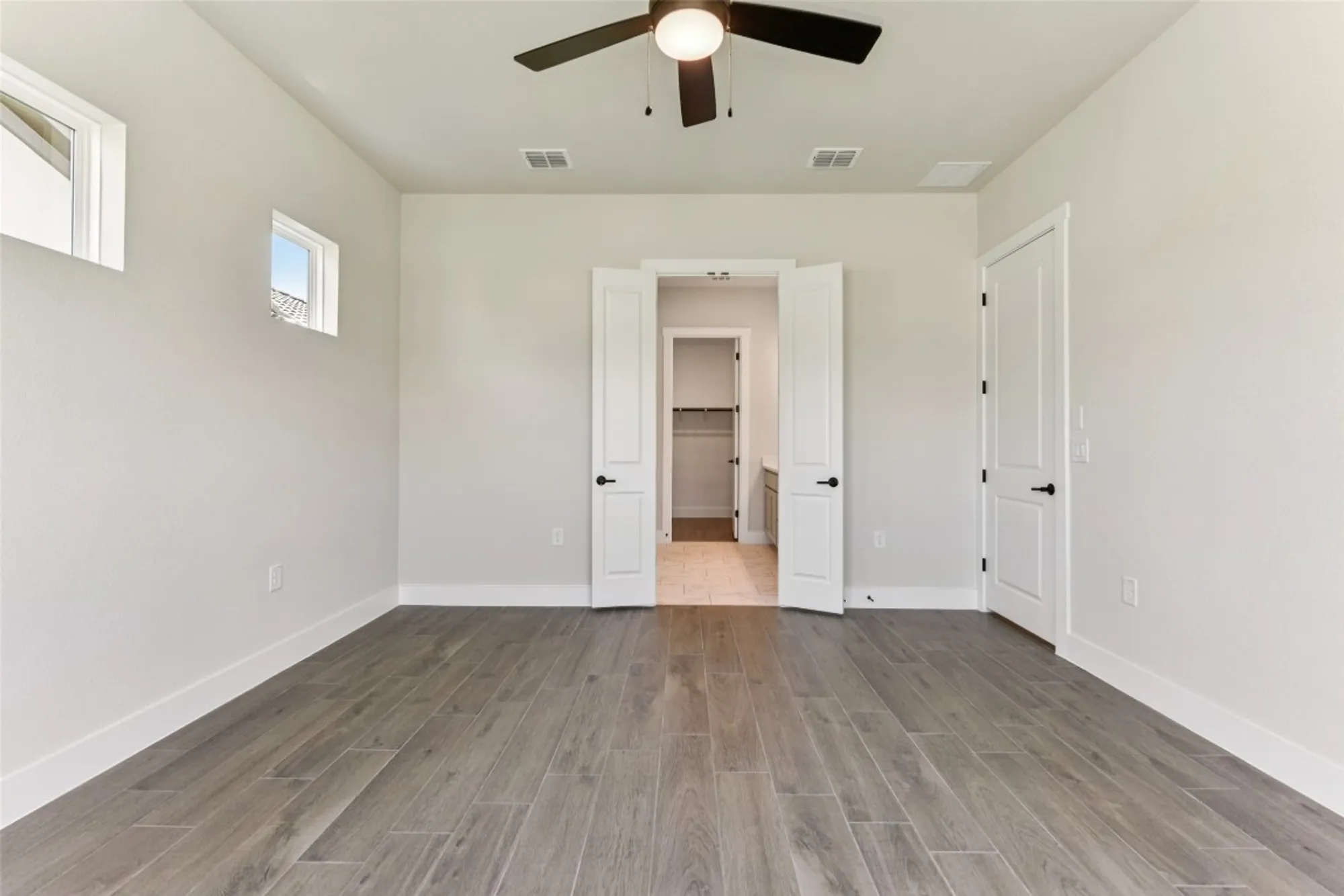 Property Slideshow image 15 of 27 | 1628 dancing oak ln, San Marcos, TX, 78666