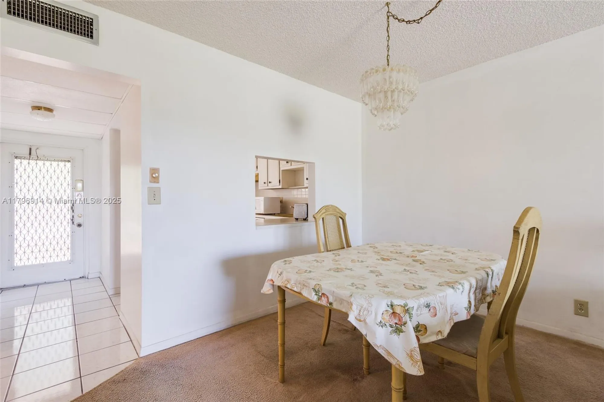 Property Slideshow image 8 of 28 | 1005 country club dr 307, Margate, FL, 33063