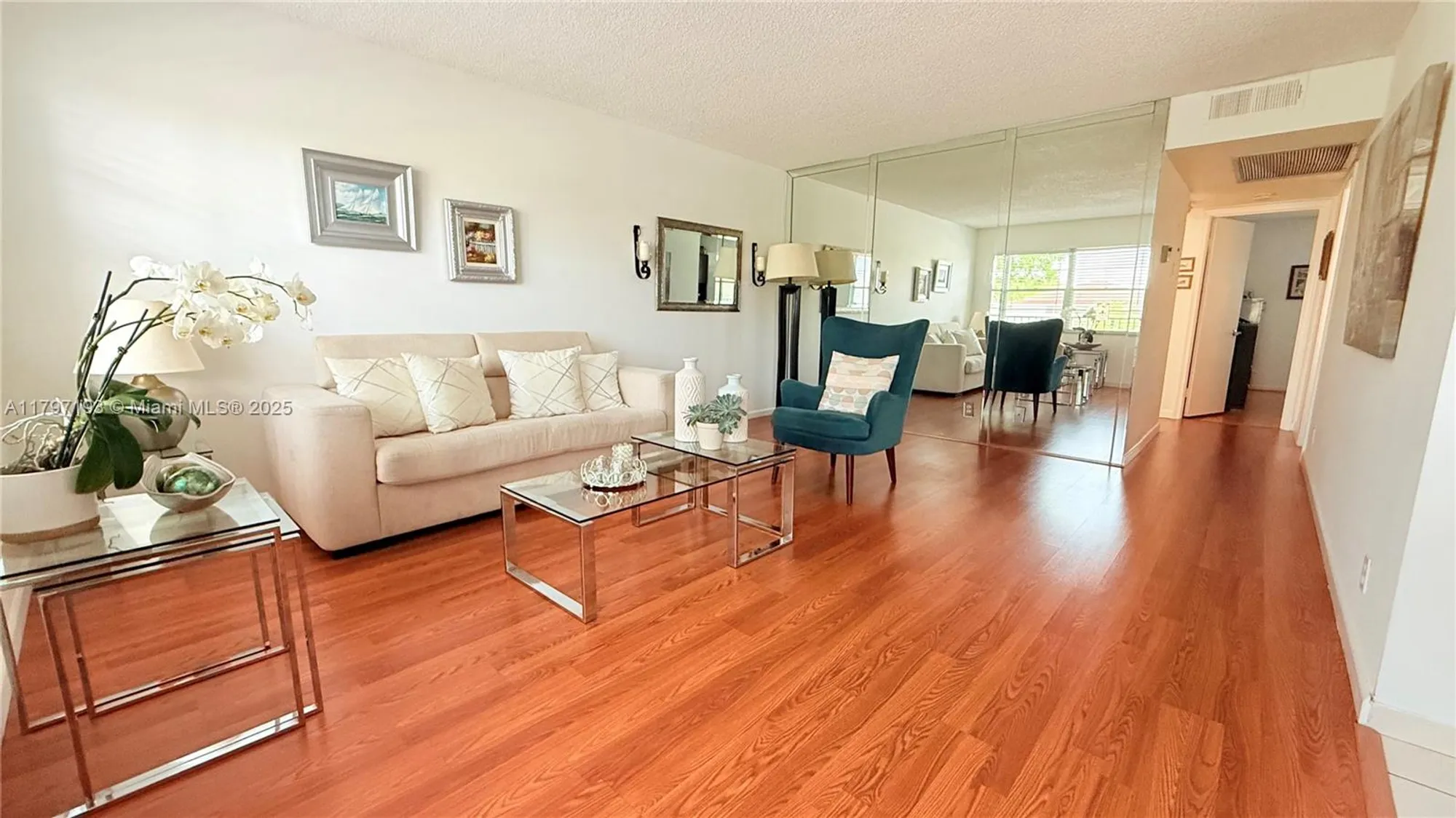 Property Slideshow image 10 of 39 | 13450 sw 3rd st d308, Pembroke Pines, FL, 33027
