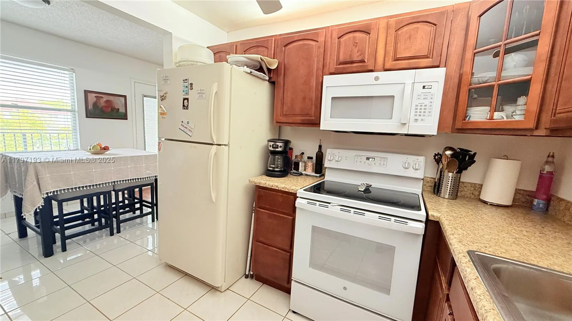 Property Slideshow image 4 of 39 | 13450 sw 3rd st d308, Pembroke Pines, FL, 33027