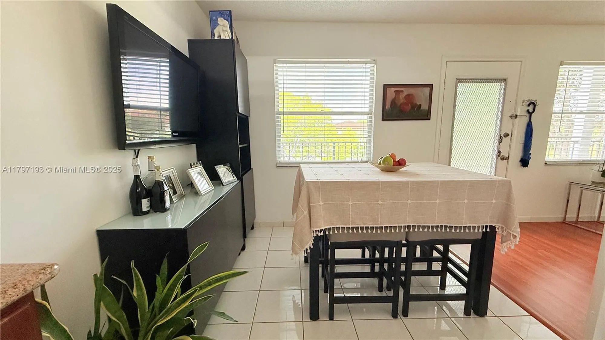 Property Slideshow image 5 of 39 | 13450 sw 3rd st d308, Pembroke Pines, FL, 33027