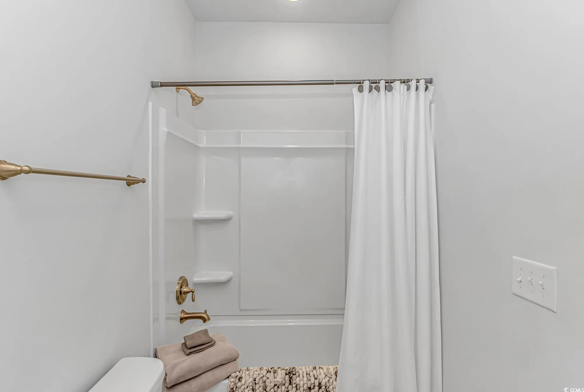 Property Slideshow image 16 of 30 | 6076 campanella st, Myrtle Beach, SC, 29577