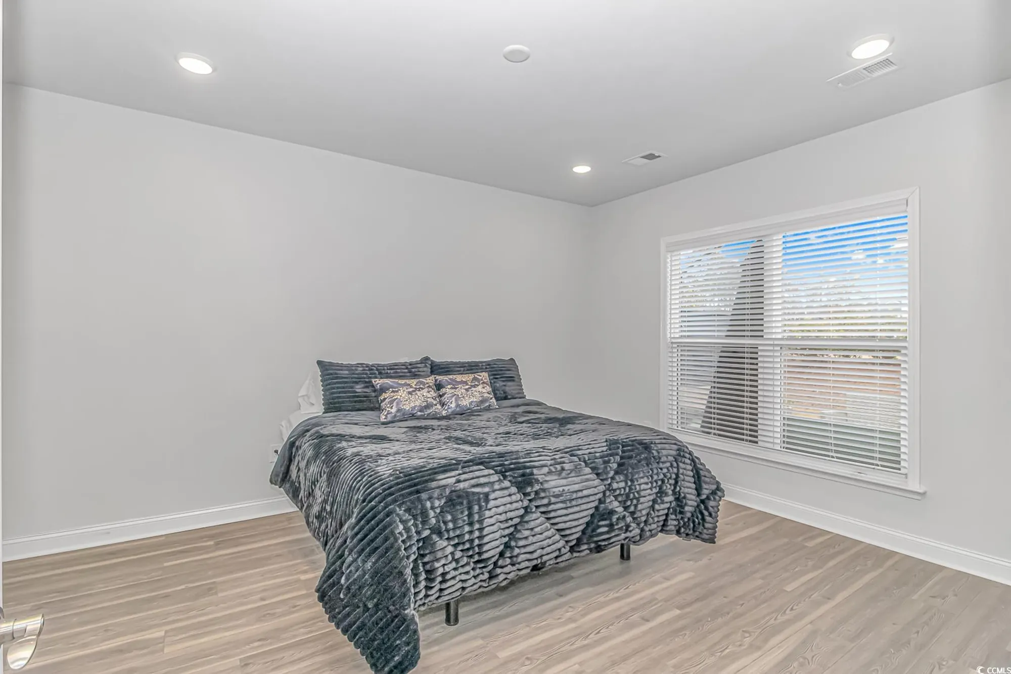 Property Slideshow image 20 of 30 | 6076 campanella st, Myrtle Beach, SC, 29577