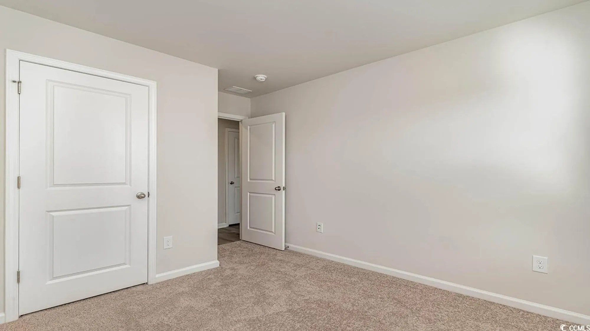 Property Slideshow image 17 of 21 | 647 culmen ct, Myrtle Beach, SC, 29588