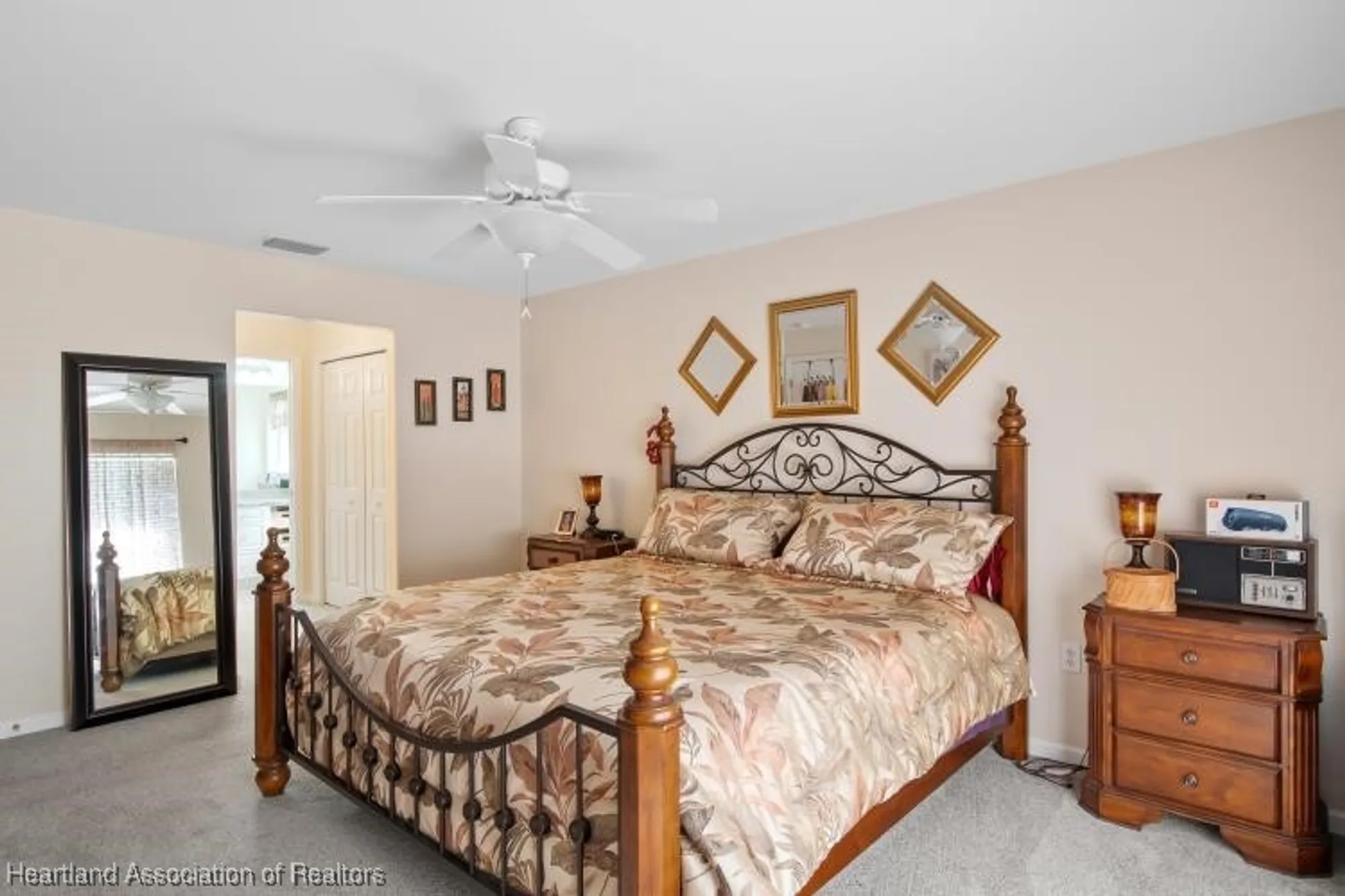 Property Slideshow image 18 of 36 | 2033 ashley oaks cir, Sebring, FL, 33870