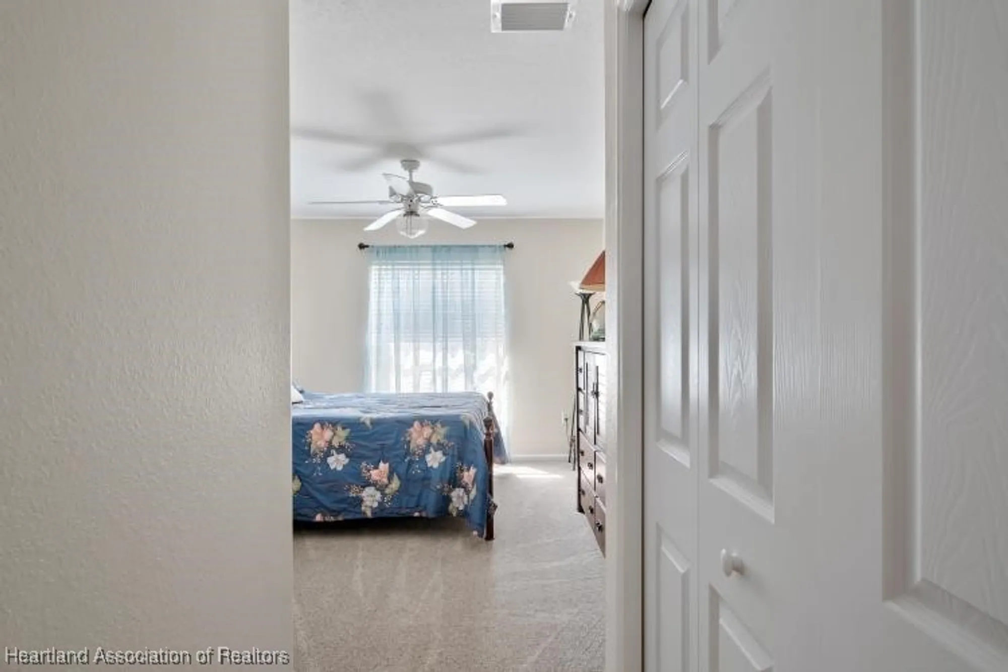 Property Slideshow image 23 of 36 | 2033 ashley oaks cir, Sebring, FL, 33870