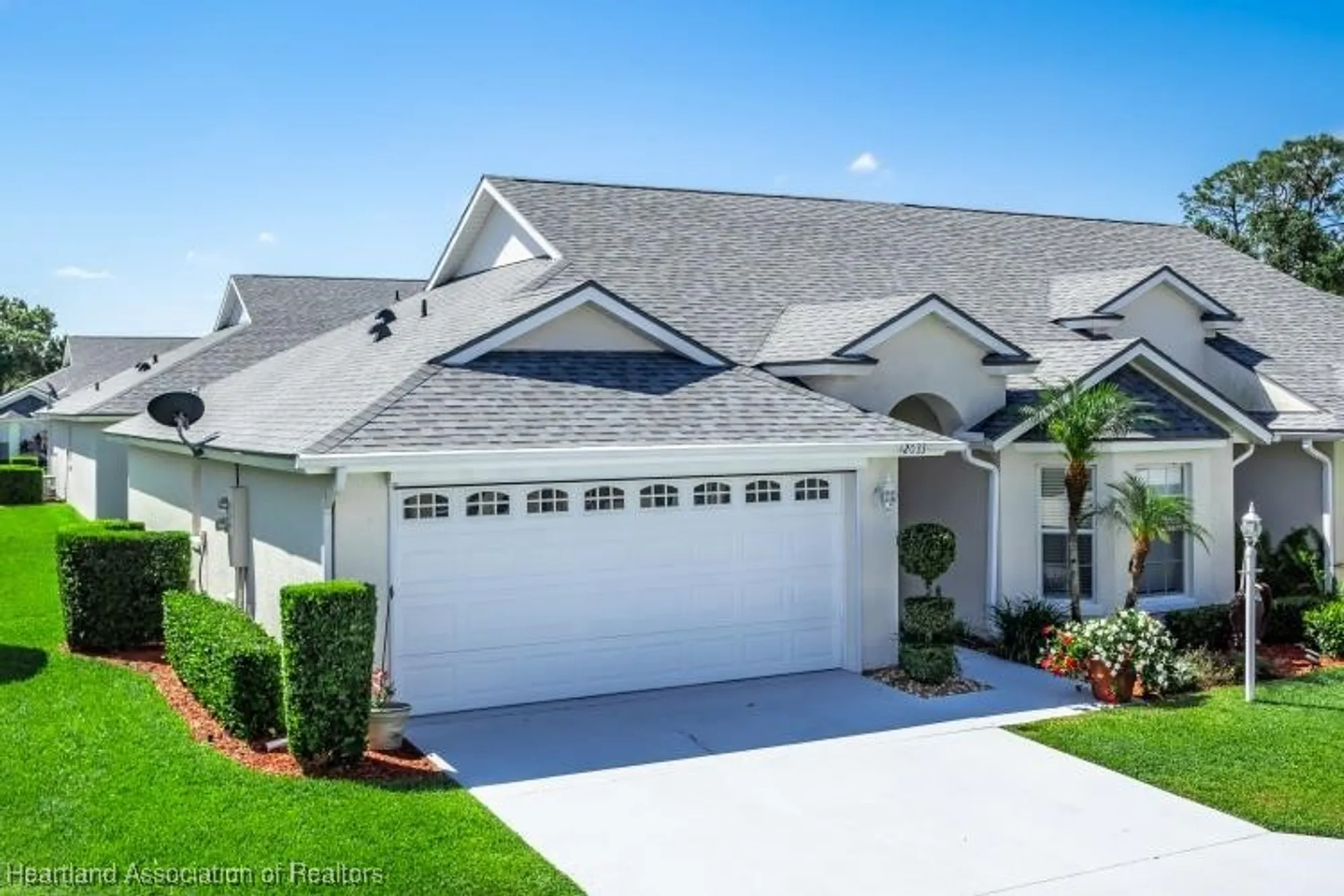 Property Slideshow image 31 of 36 | 2033 ashley oaks cir, Sebring, FL, 33870