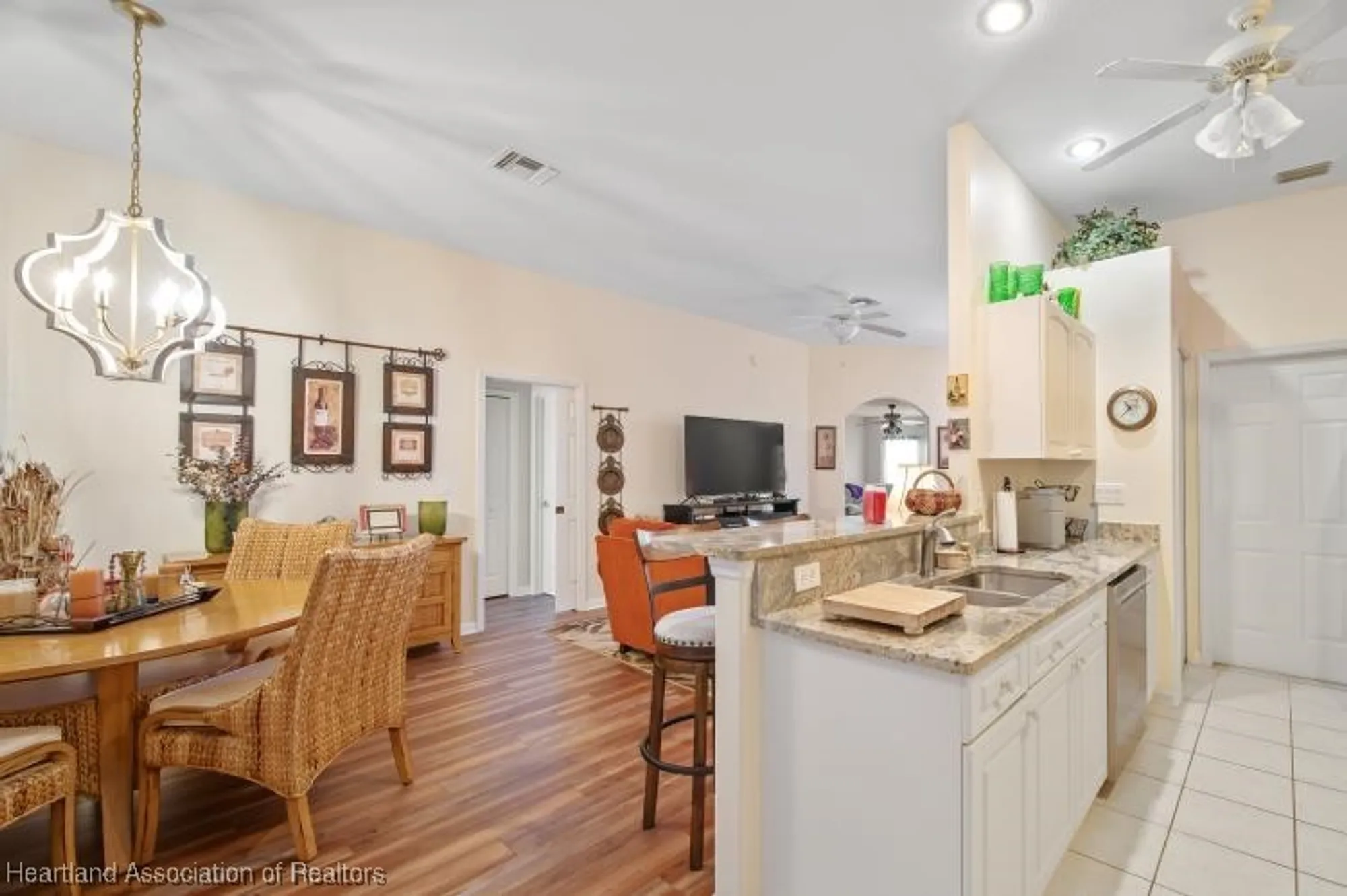Property Slideshow image 4 of 36 | 2033 ashley oaks cir, Sebring, FL, 33870