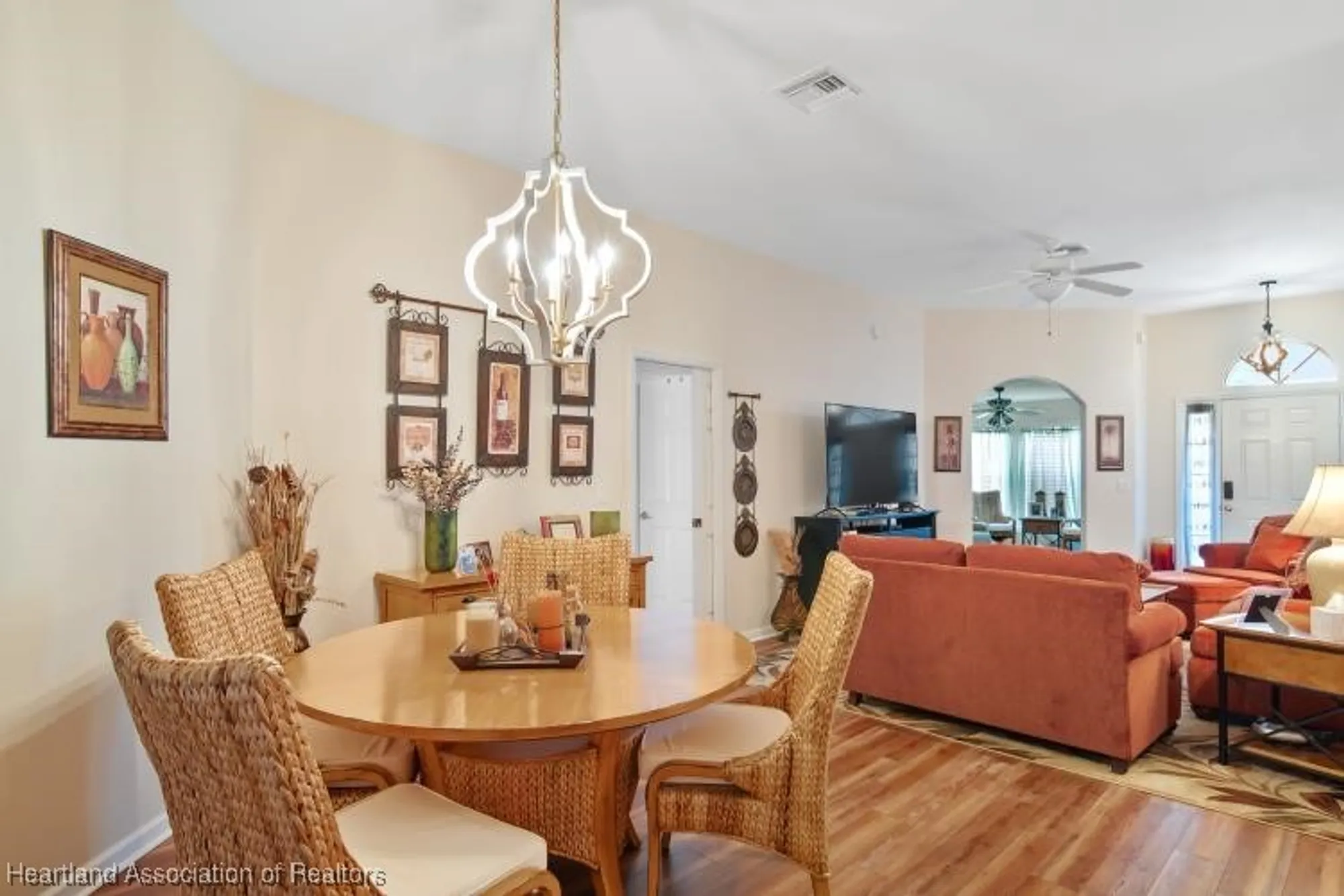 Property Slideshow image 8 of 36 | 2033 ashley oaks cir, Sebring, FL, 33870