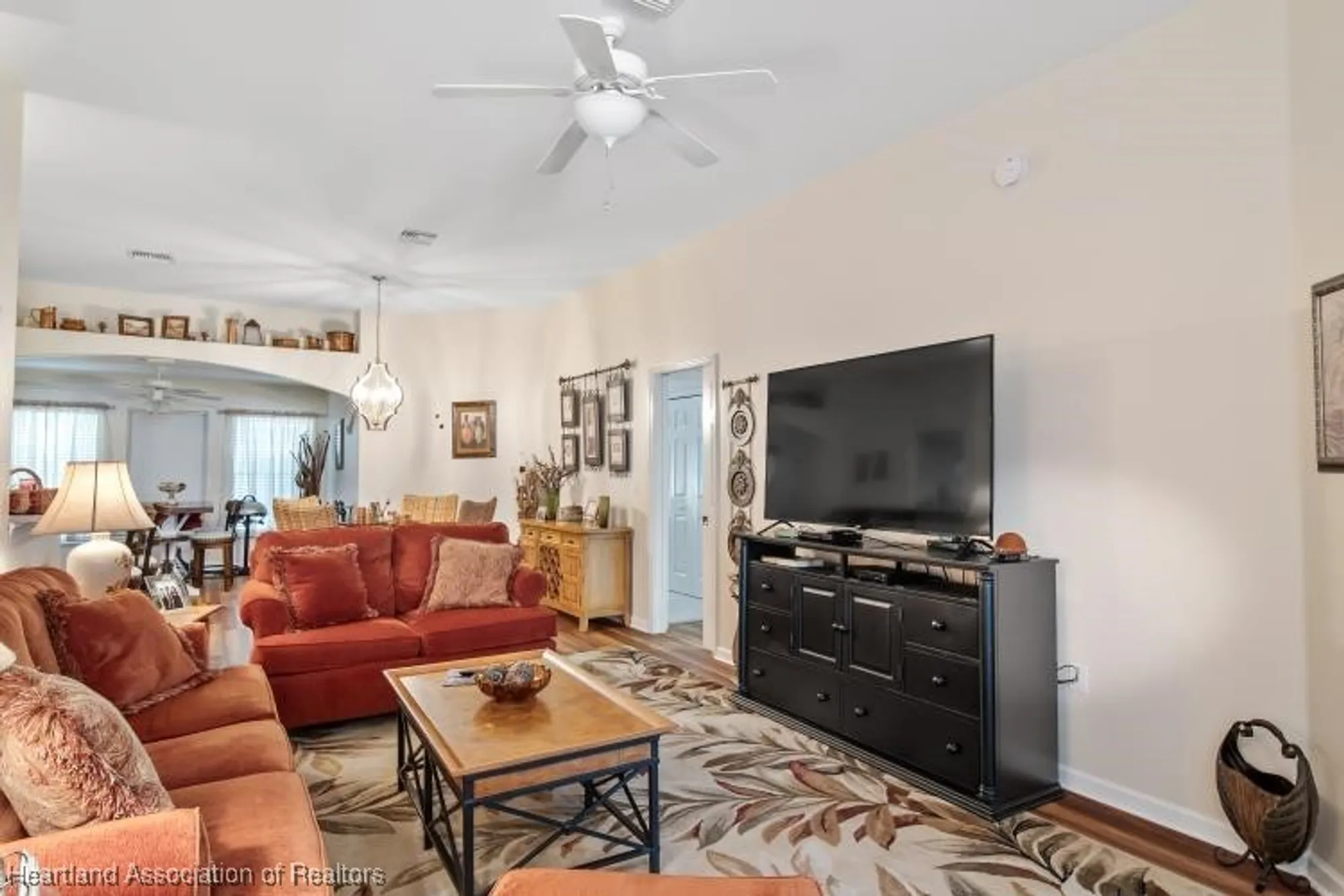 Property Slideshow image 9 of 36 | 2033 ashley oaks cir, Sebring, FL, 33870