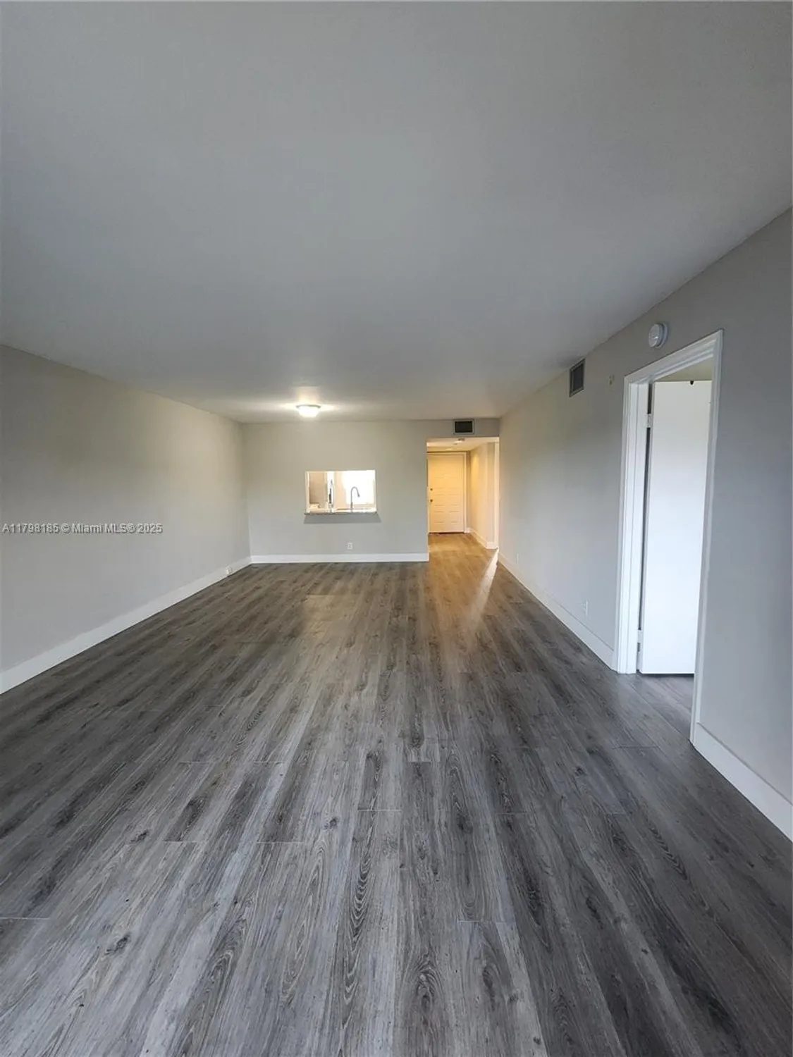 Property Slideshow image 7 of 24 | 1401 sw 128th ter apt 305h, Pembroke Pines, FL, 33027