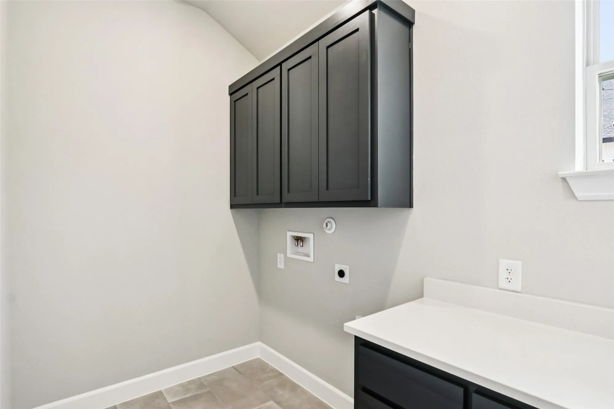 Property Slideshow image 14 of 25 | 207 sprinting peak dr, San Marcos, TX, 78666