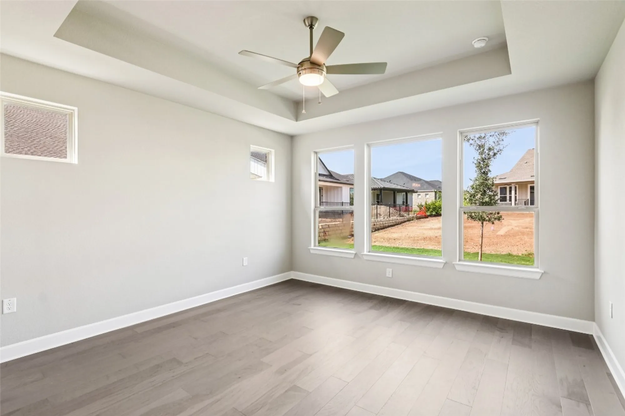 Property Slideshow image 15 of 25 | 207 sprinting peak dr, San Marcos, TX, 78666