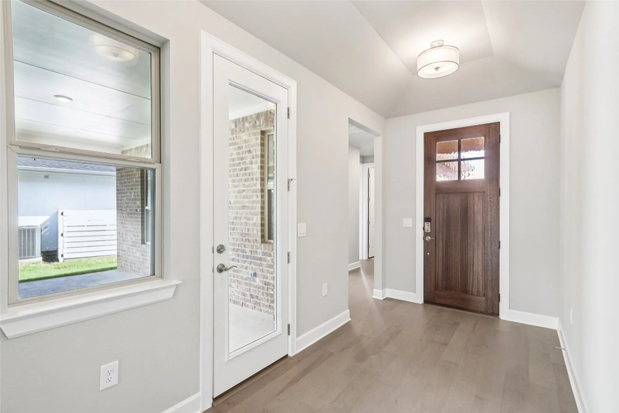 Property Slideshow image 3 of 25 | 207 sprinting peak dr, San Marcos, TX, 78666