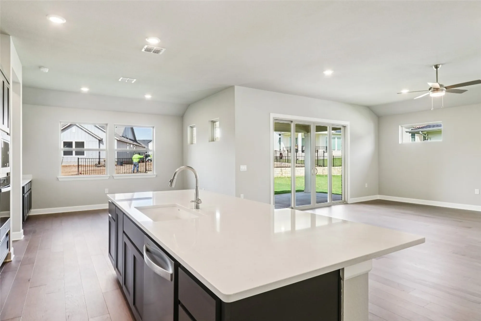 Property Slideshow image 7 of 25 | 207 sprinting peak dr, San Marcos, TX, 78666