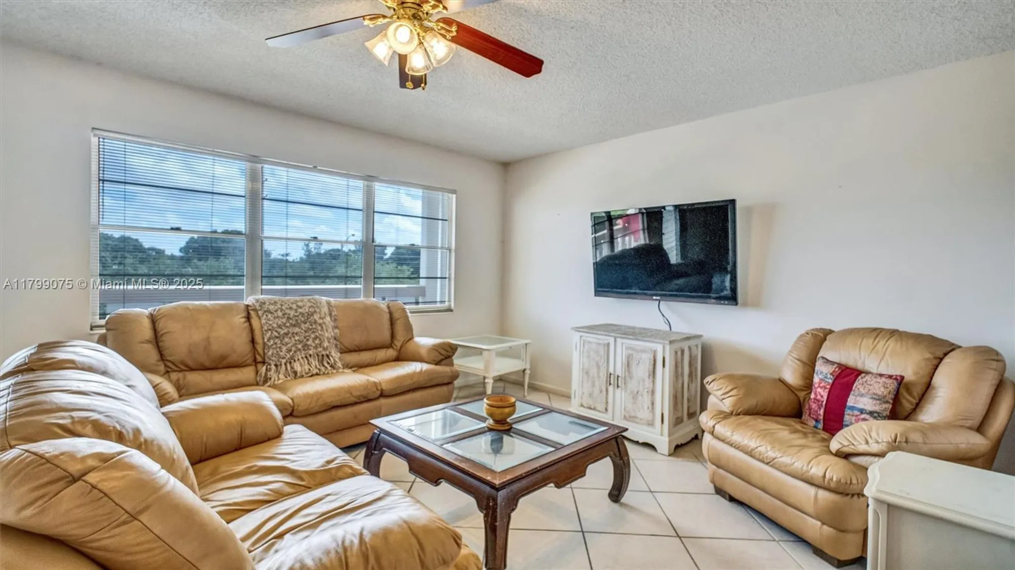 Property Slideshow image 1 of 42 | 3087 newport s # 3087, Deerfield Beach, FL, 33442