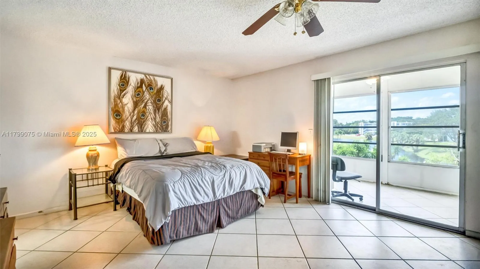 Property Slideshow image 3 of 42 | 3087 newport s # 3087, Deerfield Beach, FL, 33442