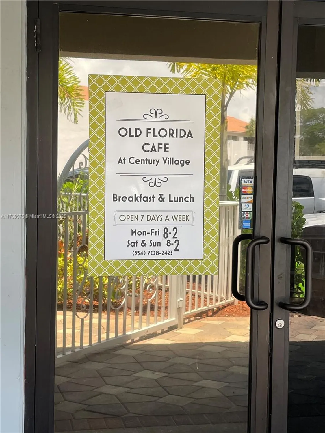 Property Slideshow image 32 of 42 | 3087 newport s # 3087, Deerfield Beach, FL, 33442