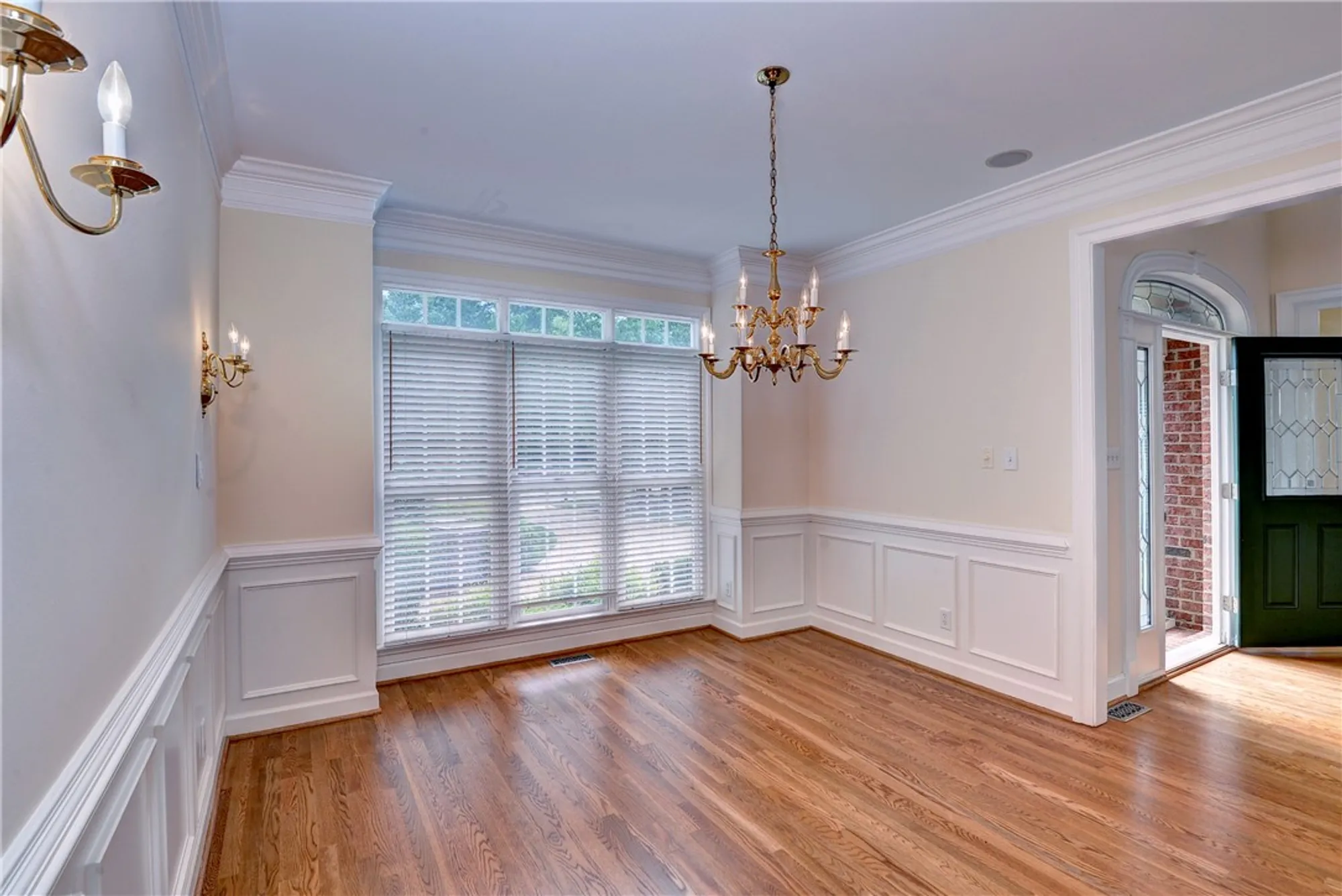 Property Slideshow image 18 of 41 | 2709 wingfield close, Williamsburg, VA, 23185