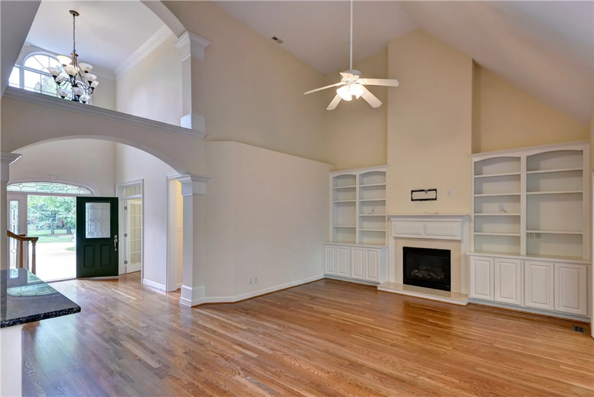 Property Slideshow image 5 of 41 | 2709 wingfield close, Williamsburg, VA, 23185